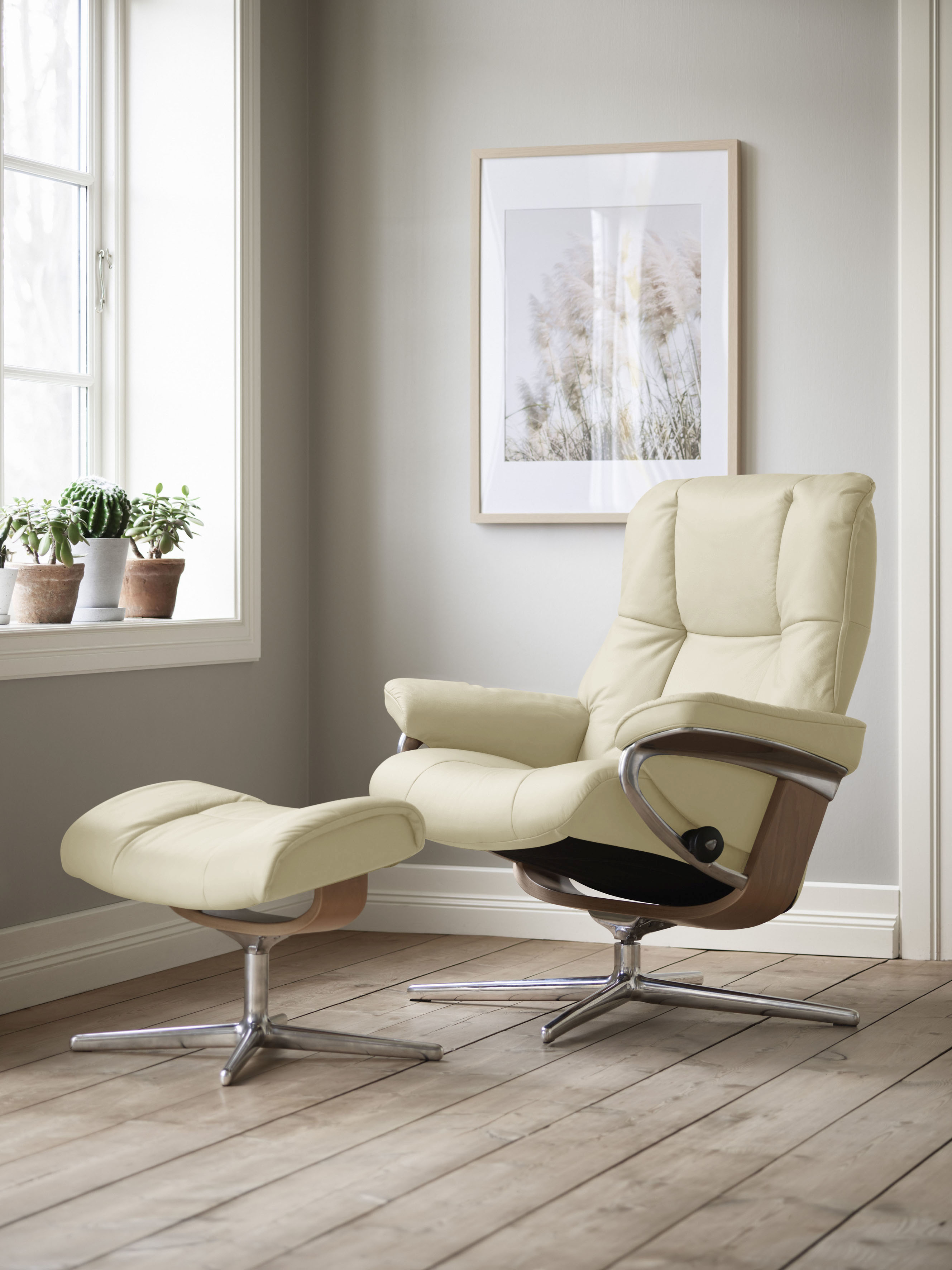 Stressless Relaxsessel "Mayfair" mit Cross Base, Größe S, M & L, Holzakzent Eiche