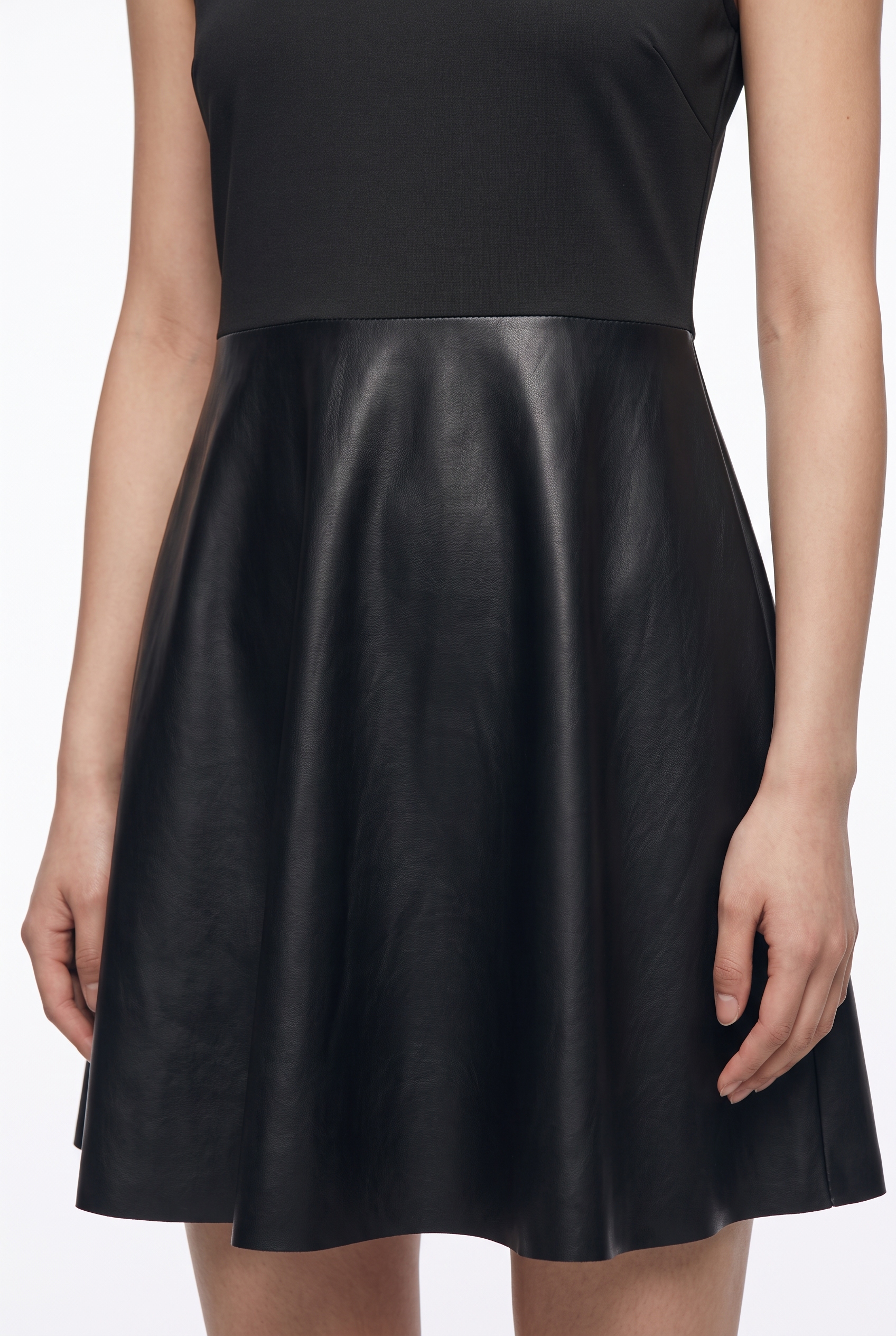 ONLY Partykleid »ONLMADDIE S/L FAUX LEATHER MIX DRESS OTW« Materialmix aus Jersey und Lederimitat