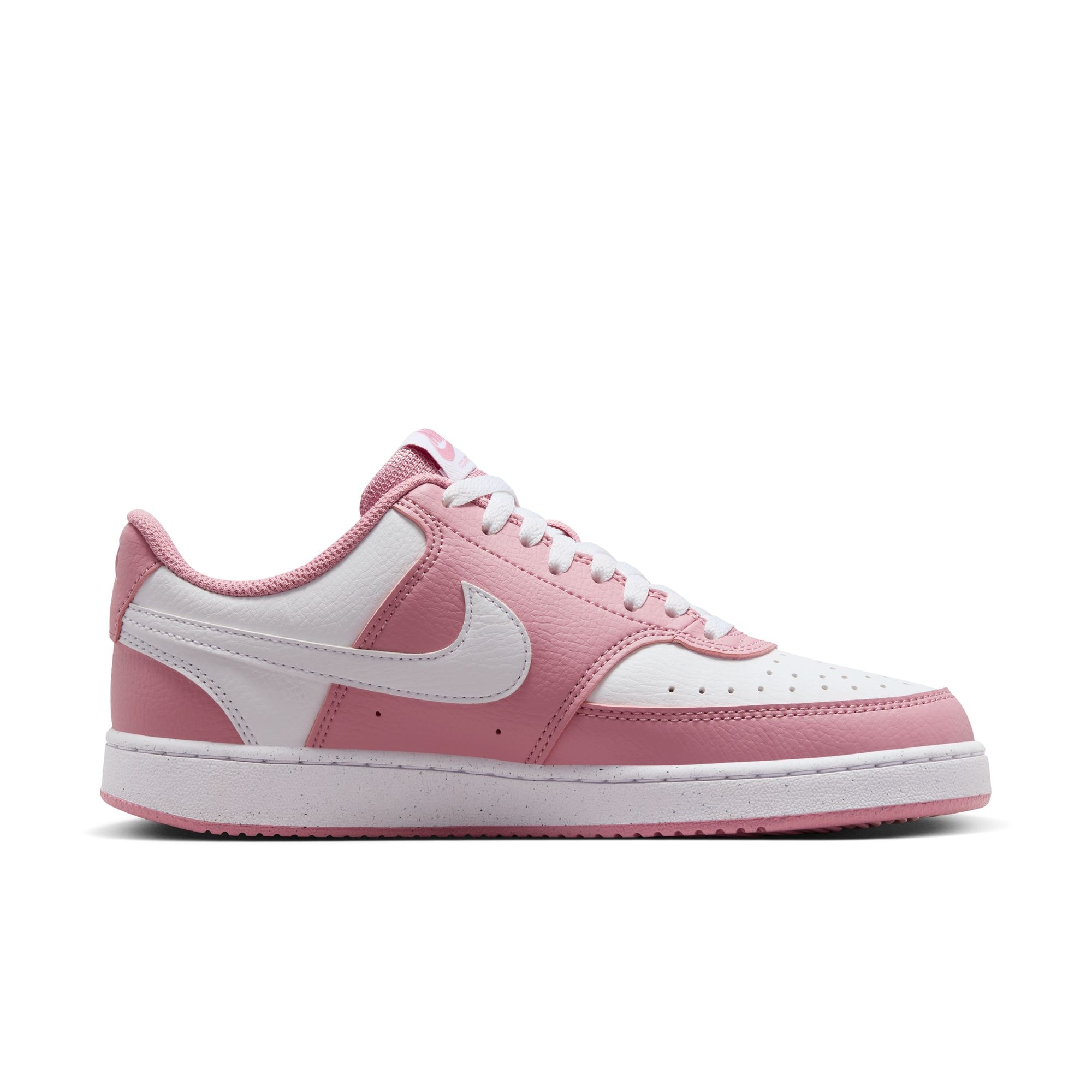 Nike Sportswear Sneaker »Court Vision Low Next Nature«  Design auf den Spuren des Air Force 1