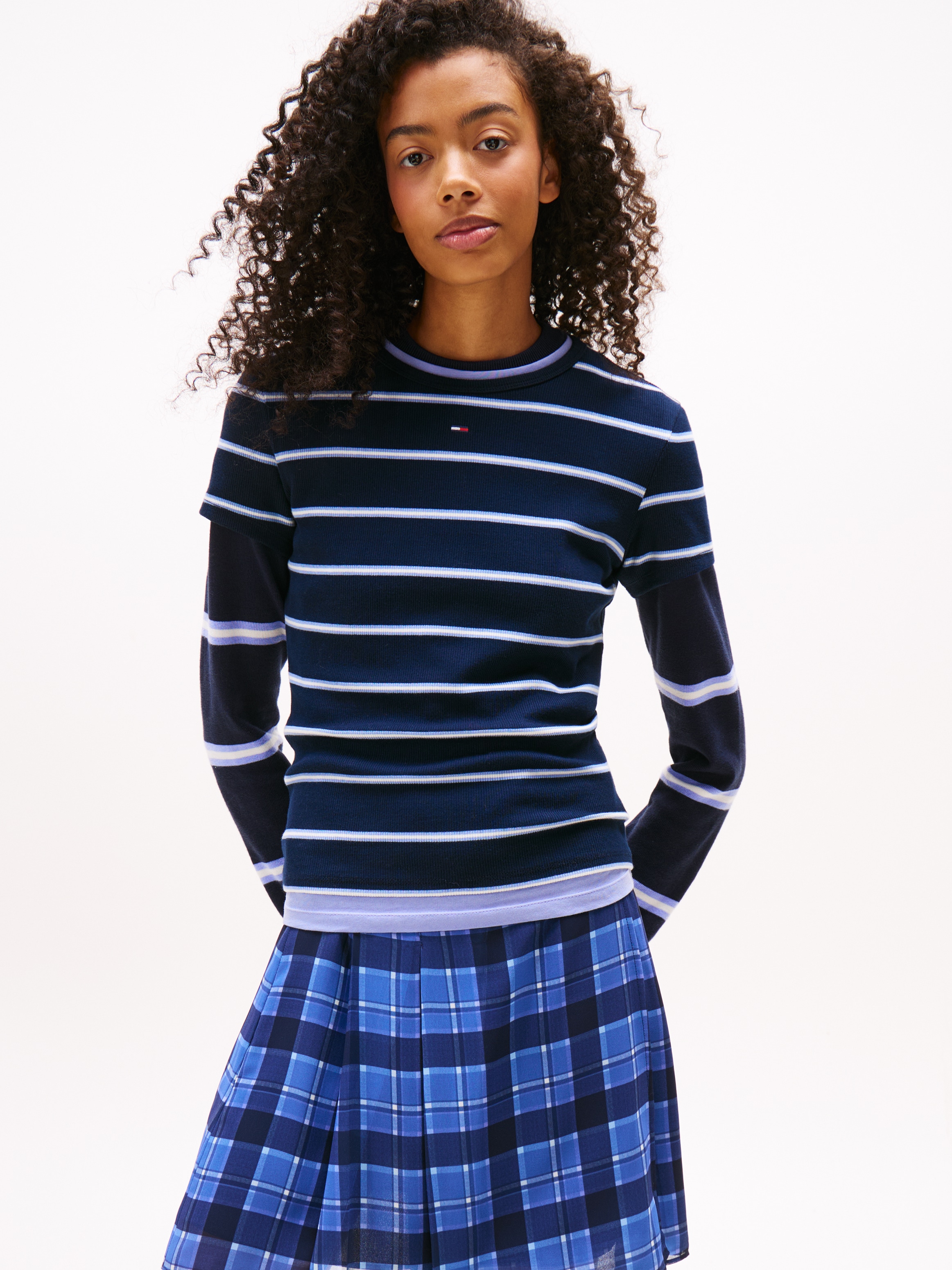 Tommy Jeans Kurzarmshirt "TJW SLIM ESSENTIAL RIB SS EXT" mit gerippter Stru günstig online kaufen