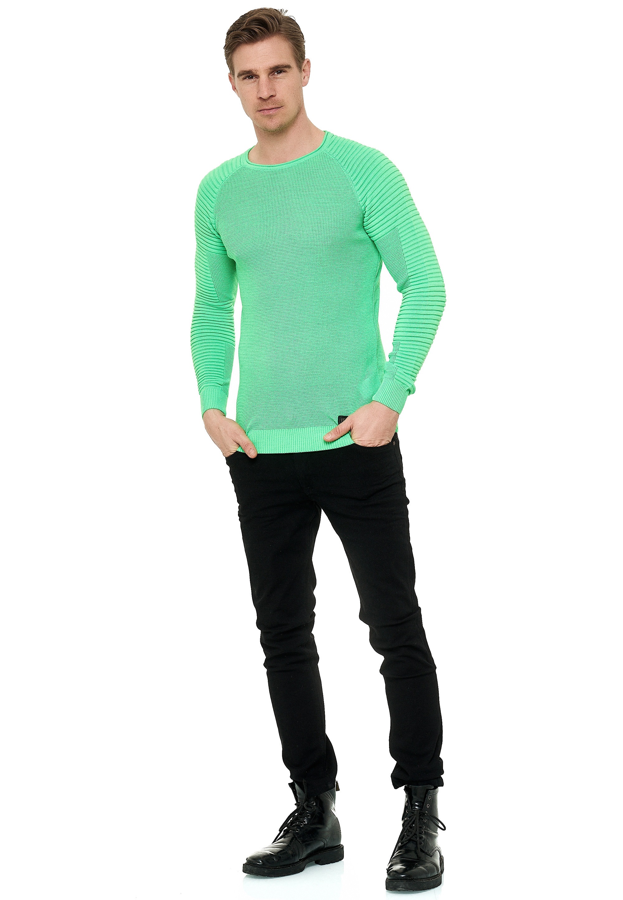 Rusty Neal Strickpullover, mit modernem Rundhalsausschnitt