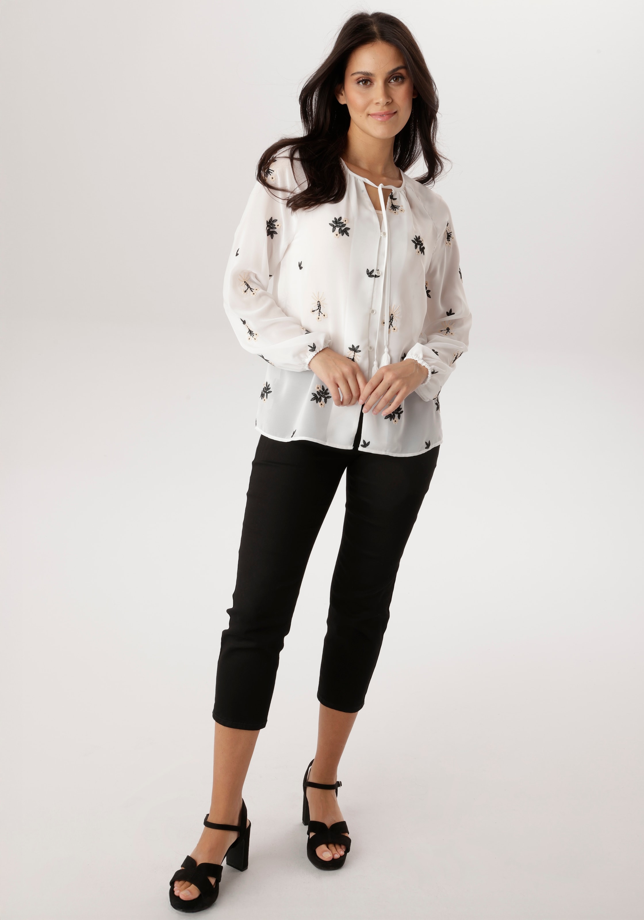 Aniston SELECTED Chiffonbluse mit modischer Blumenstickerei - NEUE KOLLEKTION