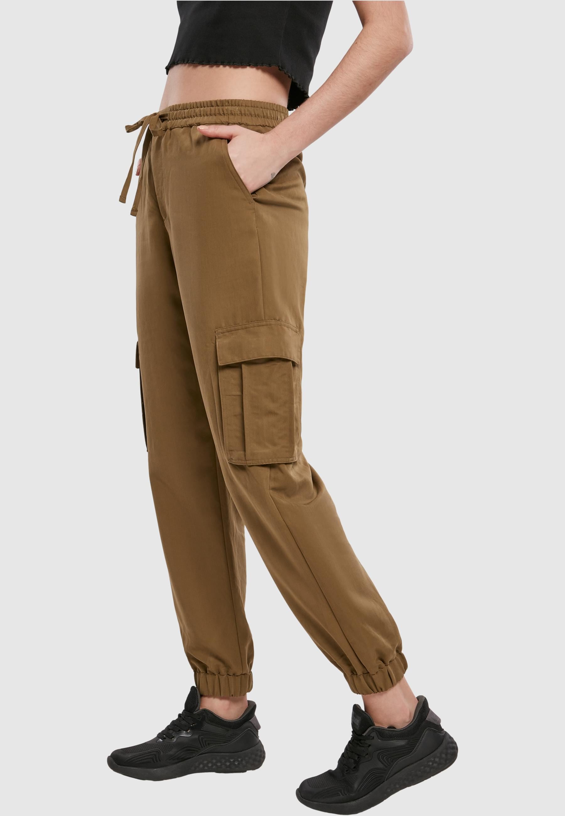 URBAN CLASSICS Cargohose »Urban Classics Damen Ladies Viscose Twill Cargo Pants«, (1 tlg.)