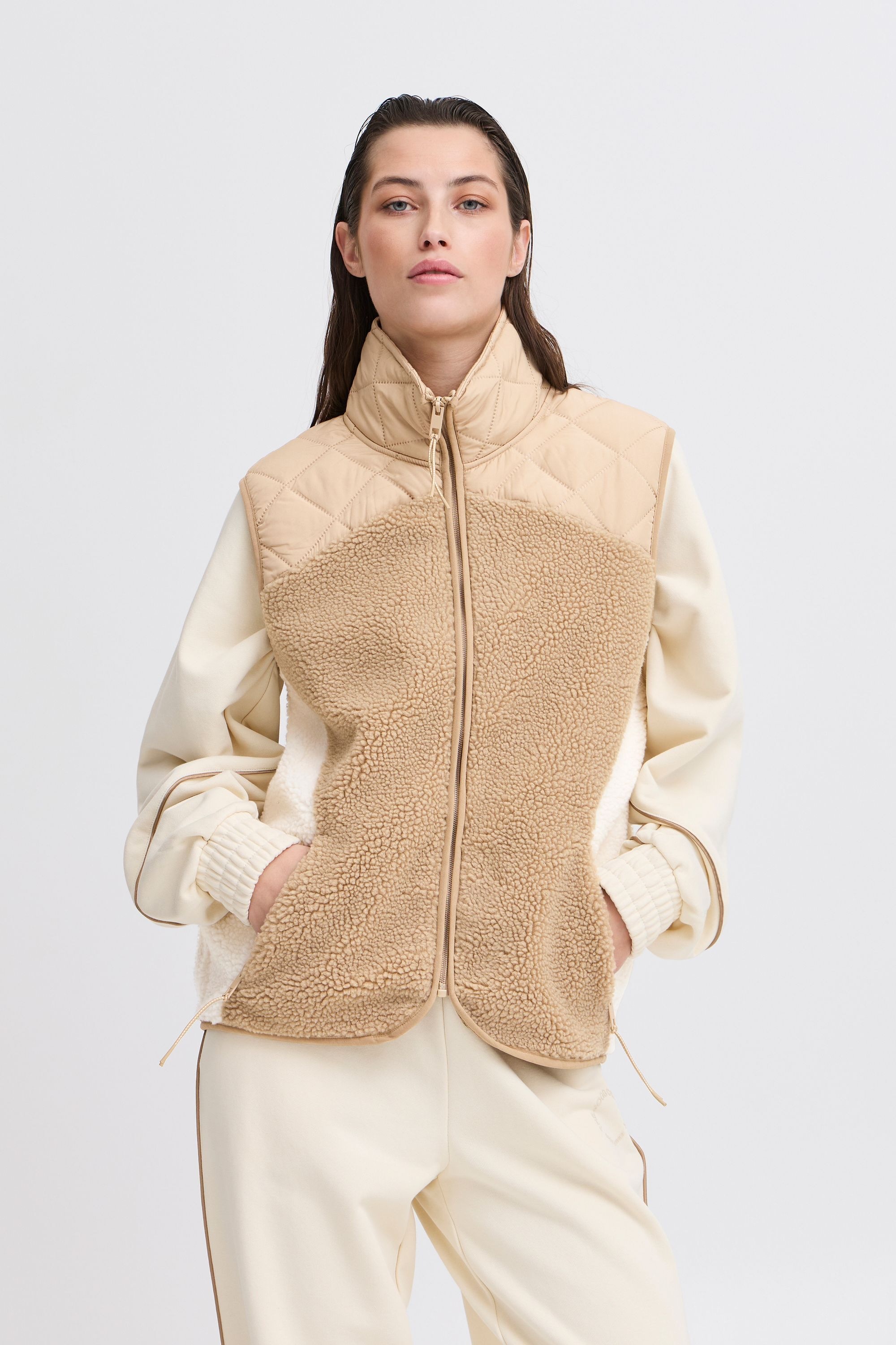 TheJoggConcept Plüschweste »Plüschweste JCBERRI WAISTCOAT«