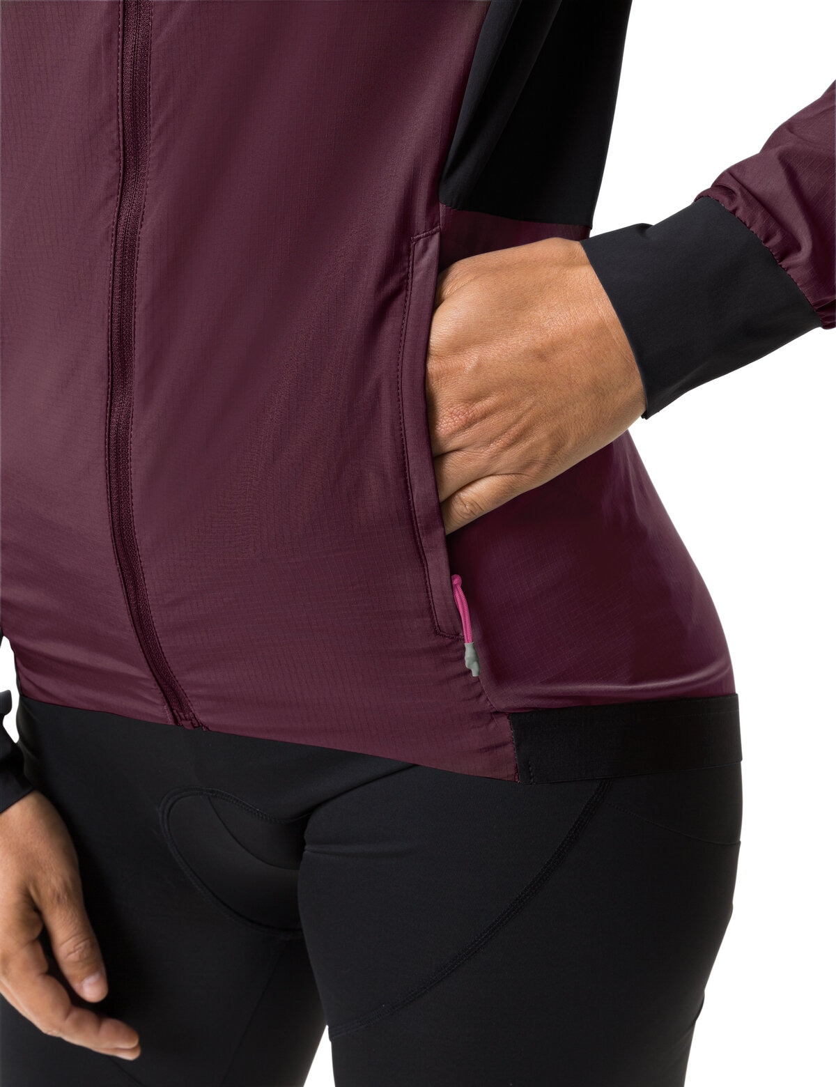 VAUDE Fahrradjacke besonders geringes Gewicht, kleines Packmaß, winddicht, atmungsaktiv