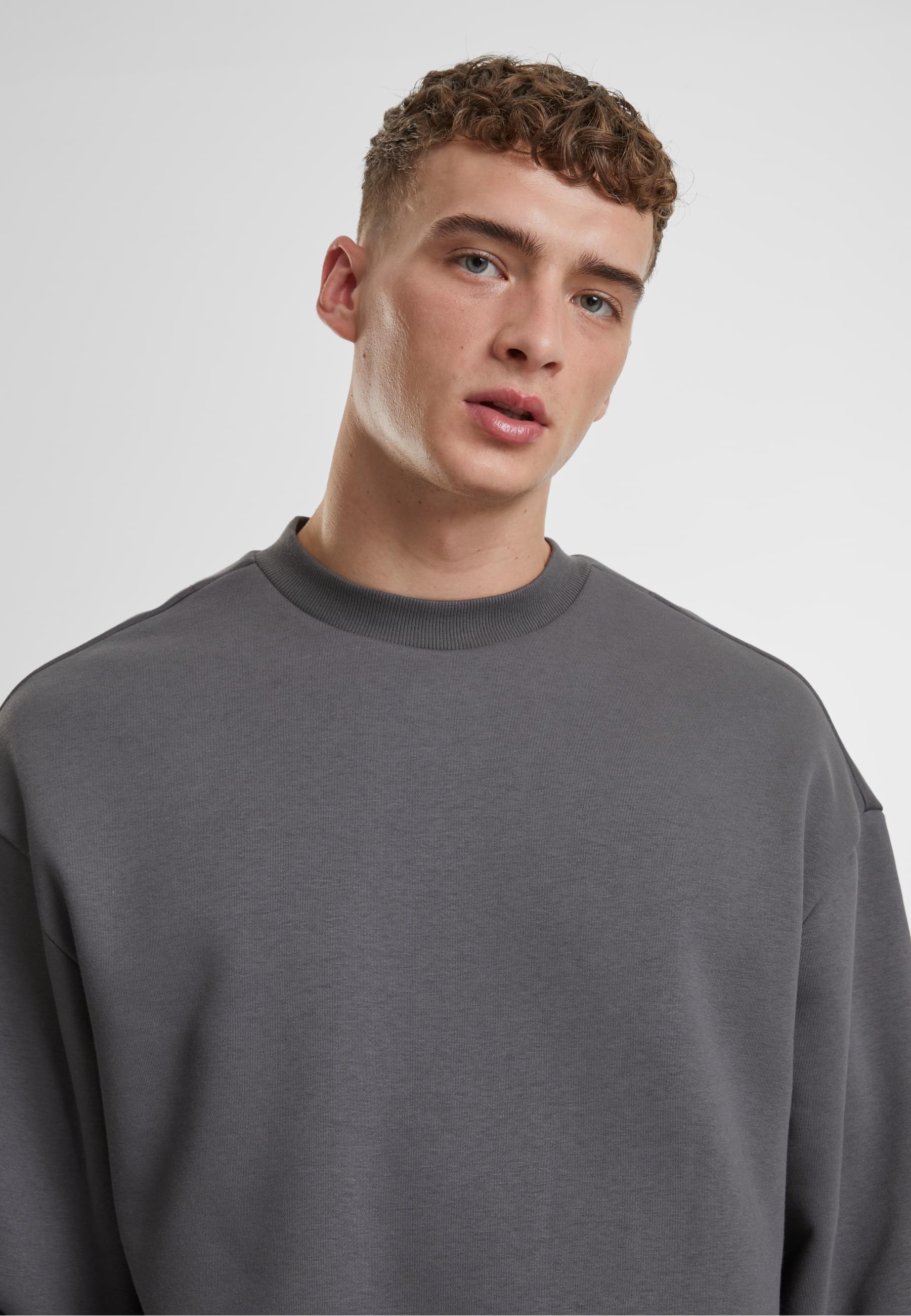 URBAN CLASSICS Rundhalspullover »Urban Classics Fluffy Crewneck«, (1 tlg.)
