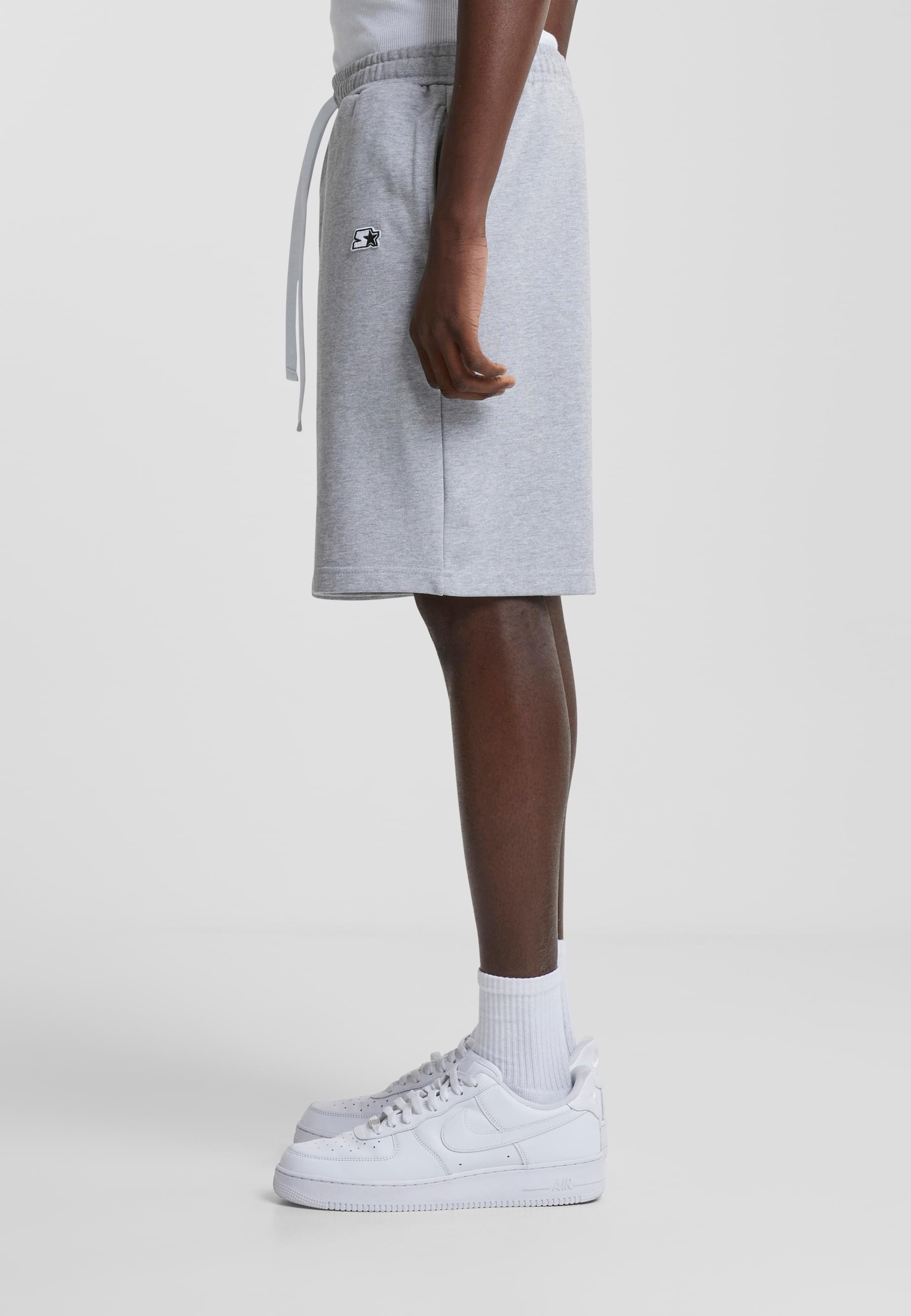Starter Black Label Sweatshorts »Starter Black Label Starter Essentials Heavy Shorts«, (1 tlg.)