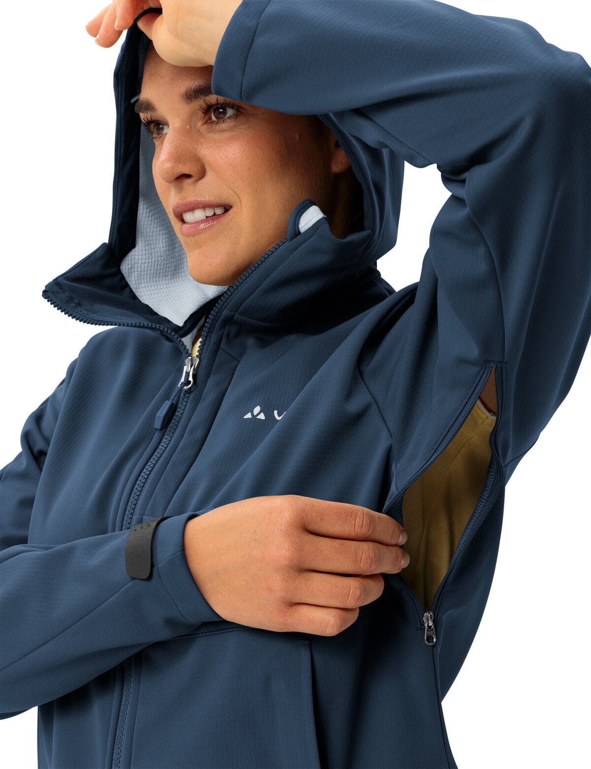 Thumbnail - VAUDE Softshelljacke "WOMENS ALL YEAR ELOPE SOFTSHELL JACKET II" 1 Stk. tlg. Winddicht