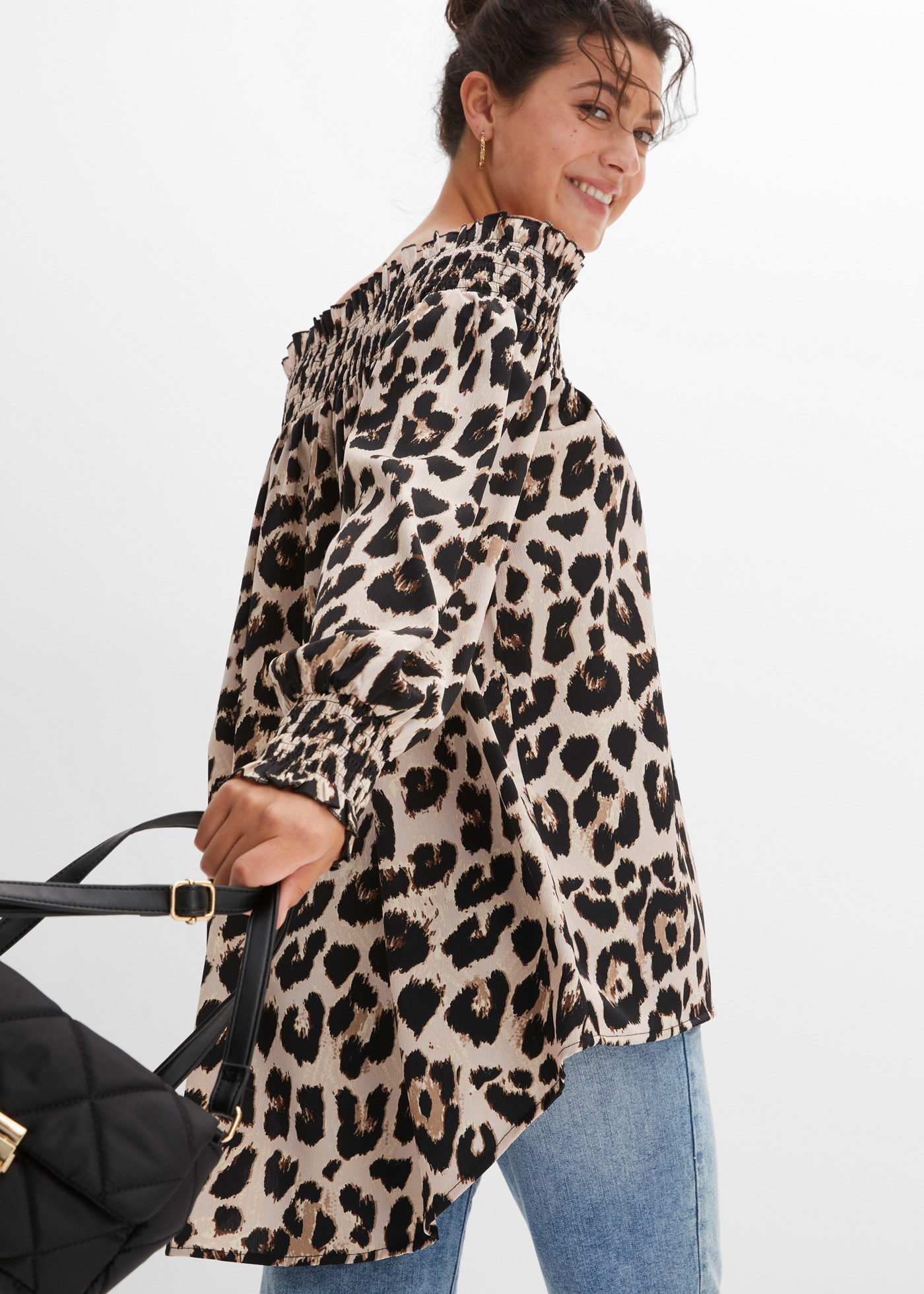 Thumbnail - bonprix Longbluse Oversize-Passform, Vokuhila-Schnitt, mit Rüschen, aus Polyester