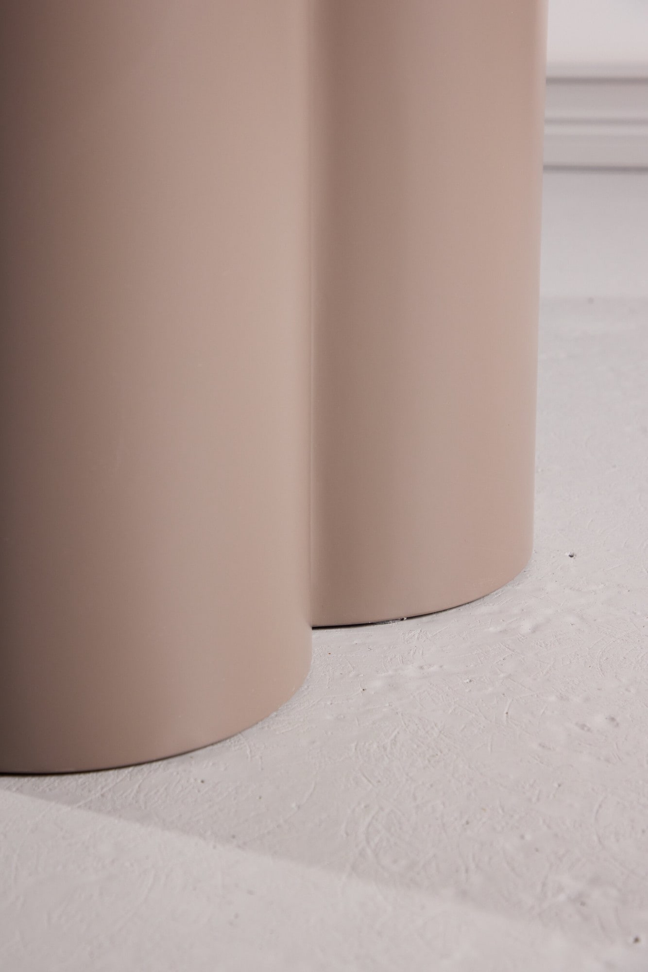 Venture Home Esstisch »Olivia, runder Esstisch in warmem Dunkelbraun, Ø 110 cm« Esszimmertisch, MDF, rund, dunkler Holzton, modern, stilvoll
