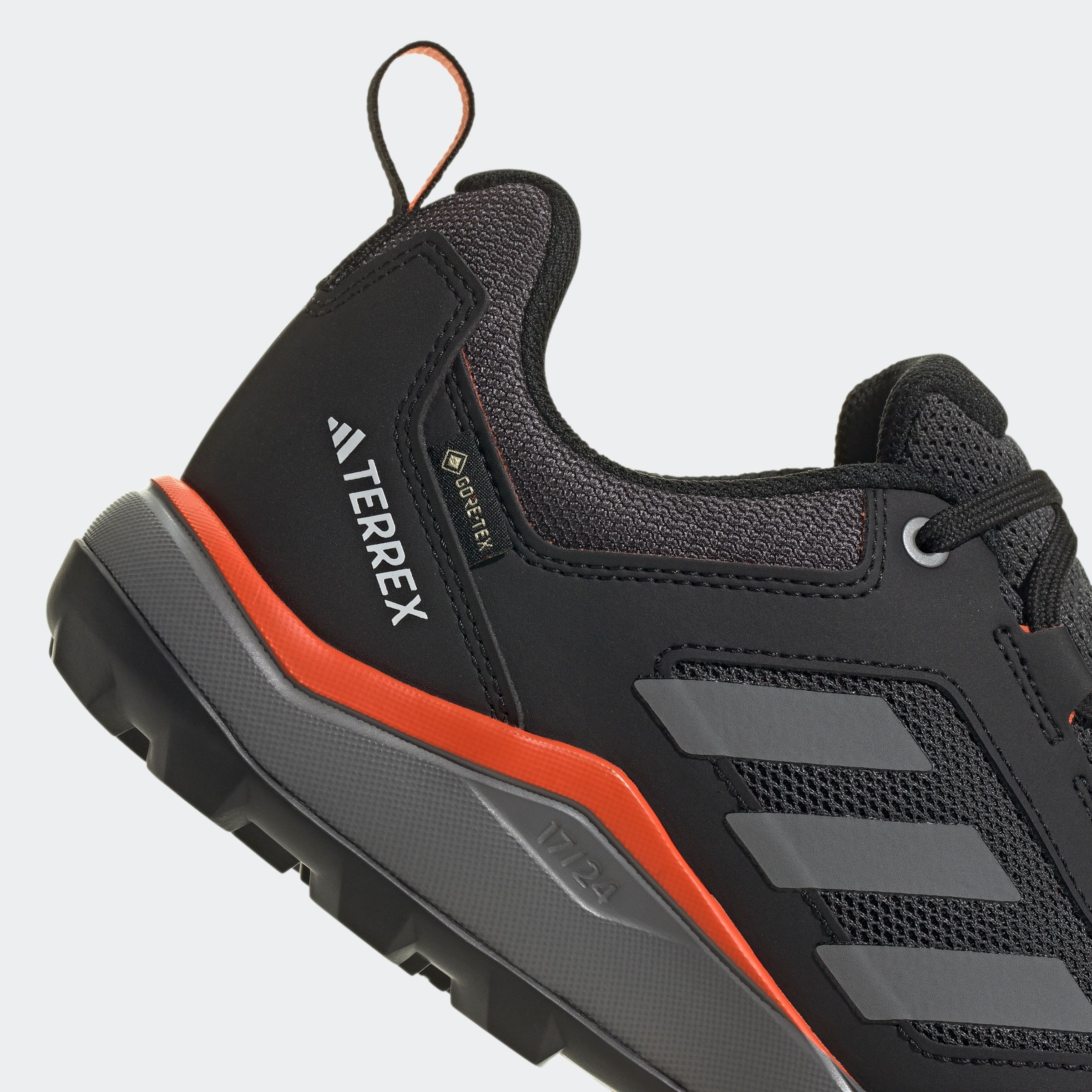 adidas TERREX Trailrunningschuh »TRACEROCKER 2.0 GORE-TEX TRAILRUNNING«, wasserdichte Trailrunningschuhe