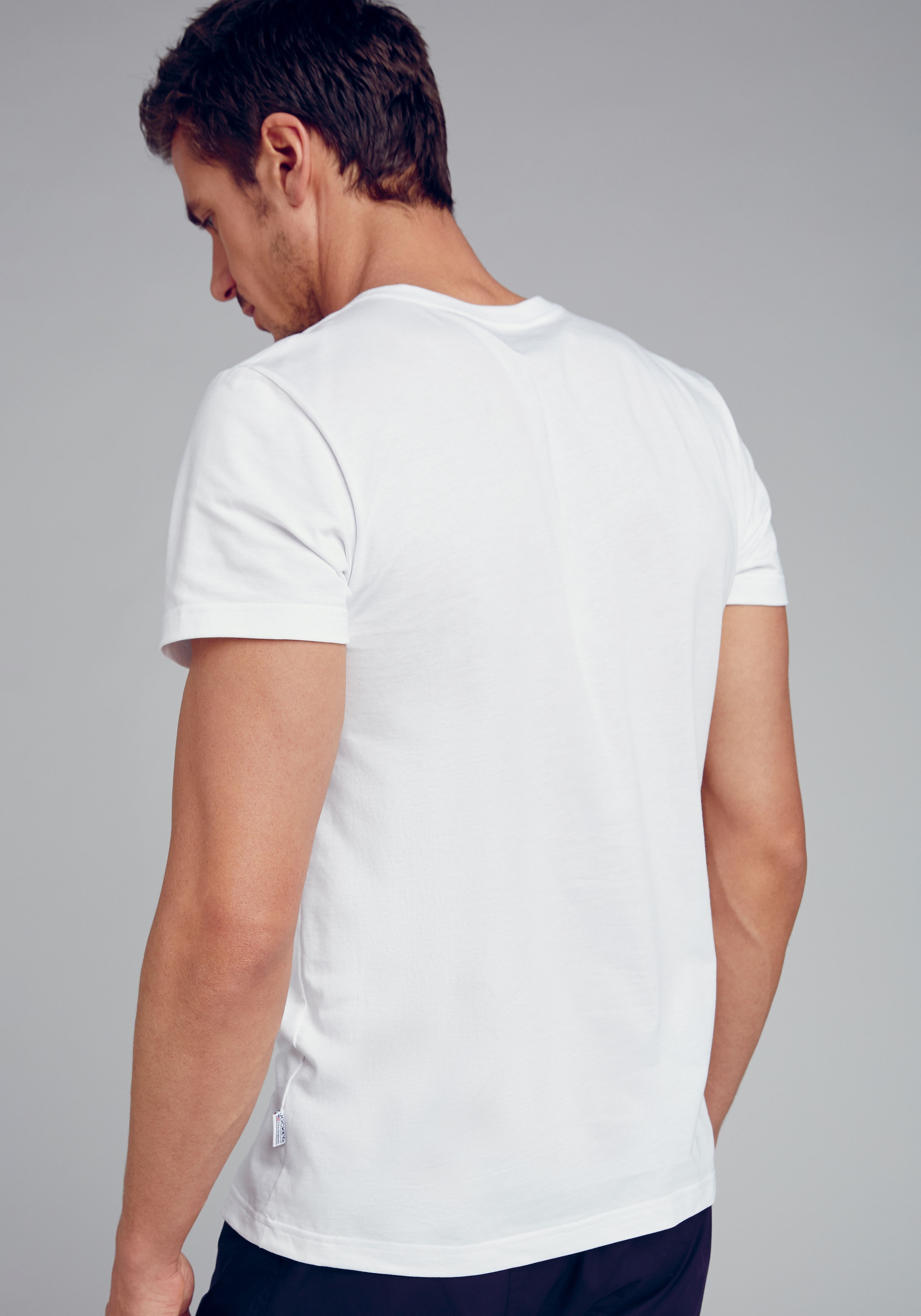 Jockey V-Shirt »American V-Neck Shirt«, (2er Pack), Lockere Passform, flache Nähte