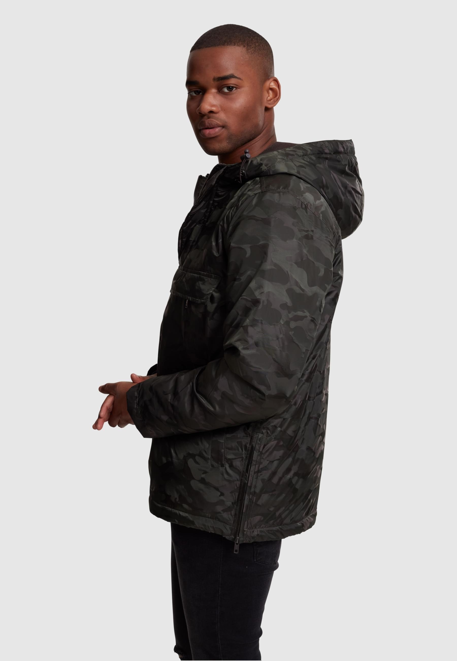 URBAN CLASSICS Anorak »Urban Classics Herren Padded Camo Pull Over Jacket«, (1 St.), mit Kapuze