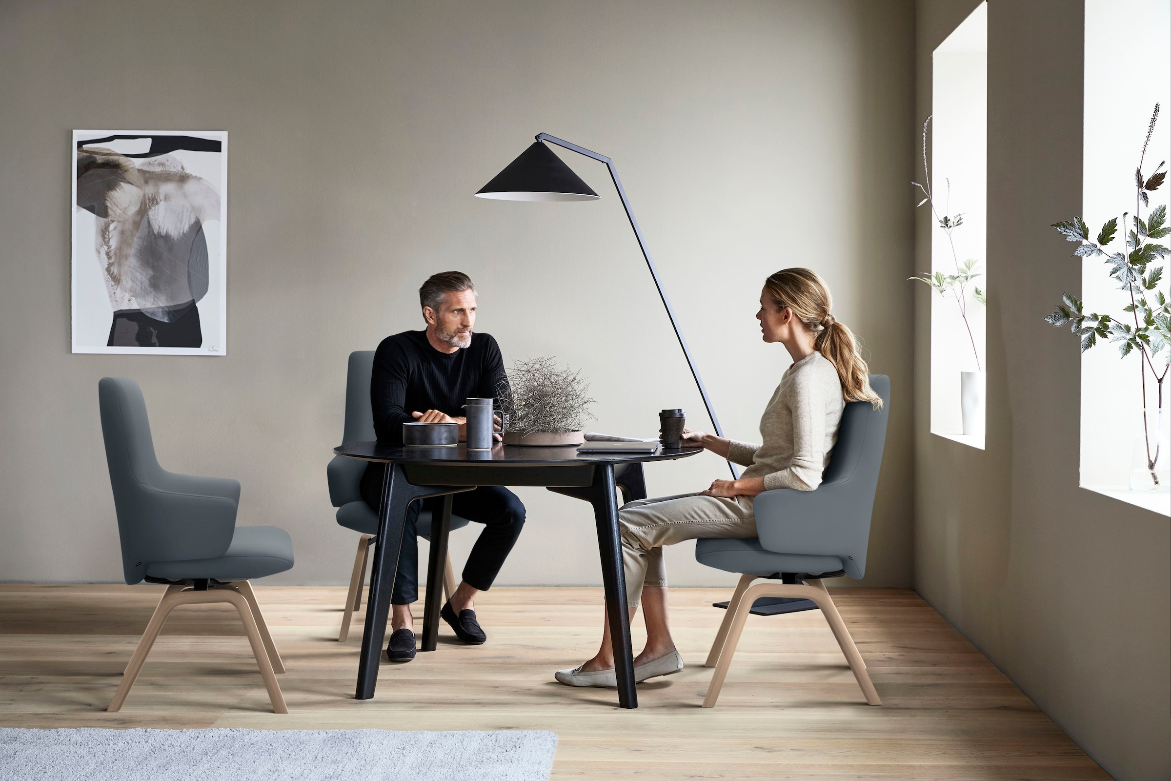 Stressless® Polsterstuhl »Laurel«, Leder BATICK, High Back mit Armlehne, Größe L, schräggestellte Beine in Walnuss
