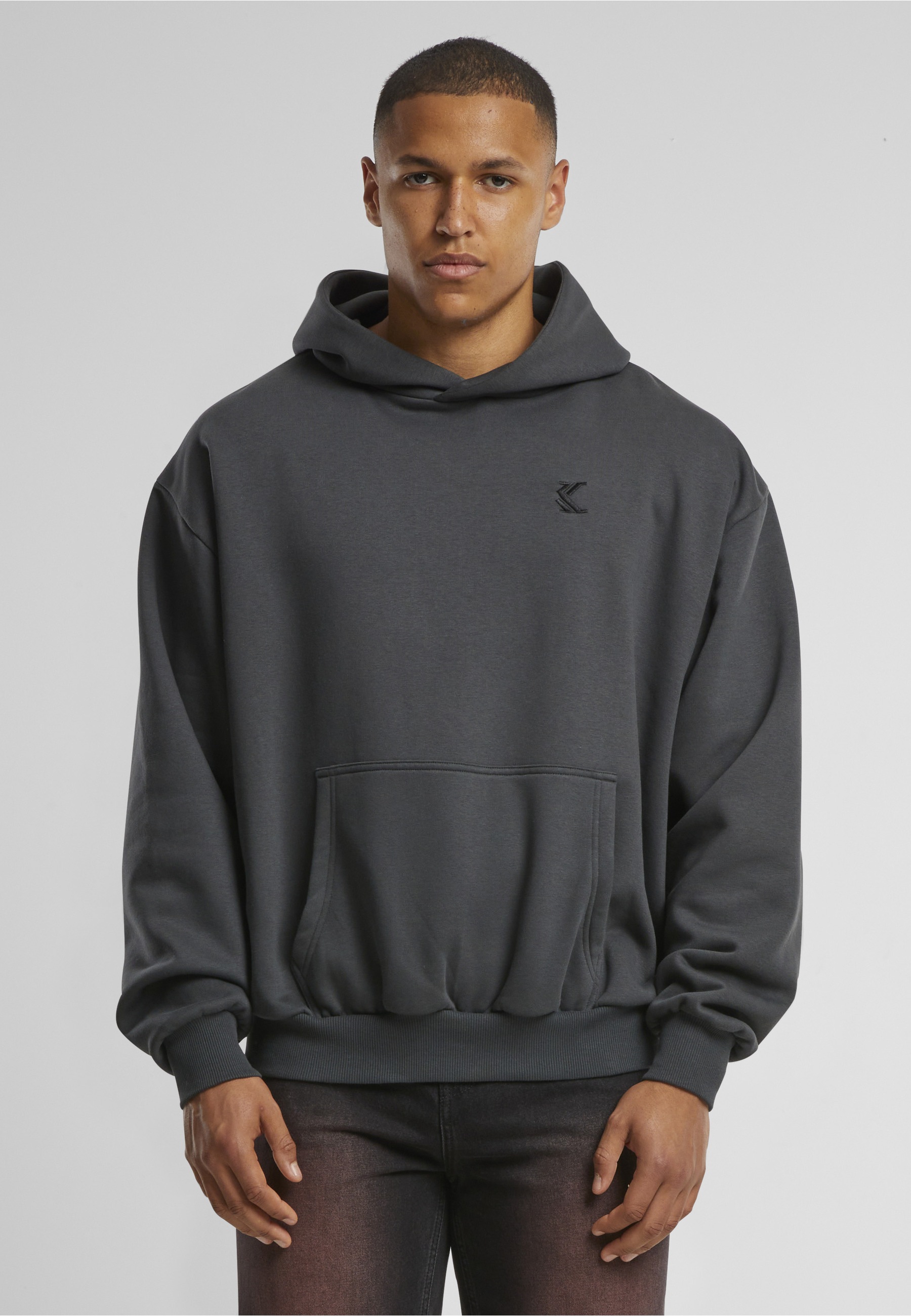 Karl Kani Kapuzensweatshirt »Karl Kani Kani Icy Dancer Backprint Hoodie«, 1 Stk.
