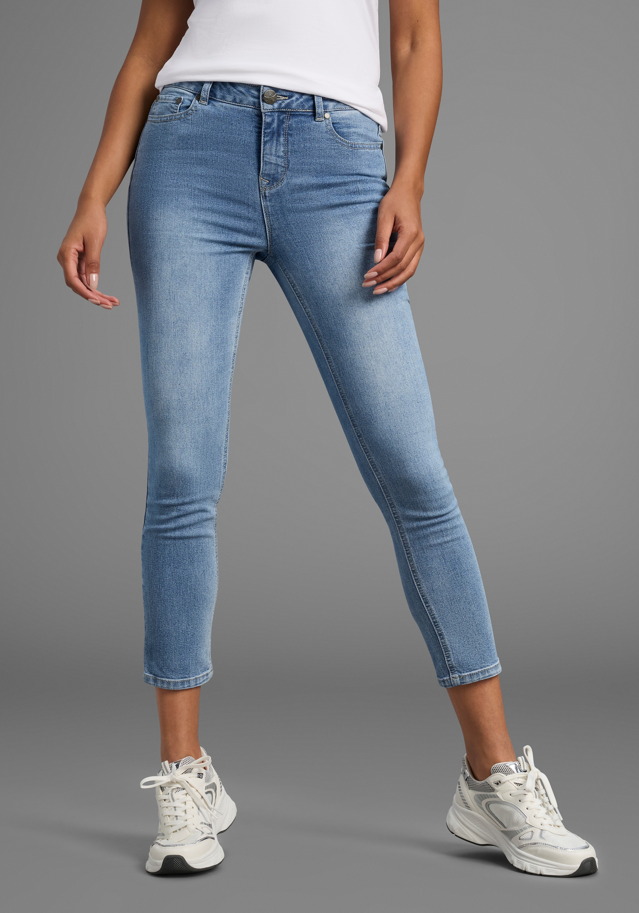 Arizona 7/8-Jeans "Shaping", eng anliegend, Röhrenjeans, Used-Waschung, Hig günstig online kaufen