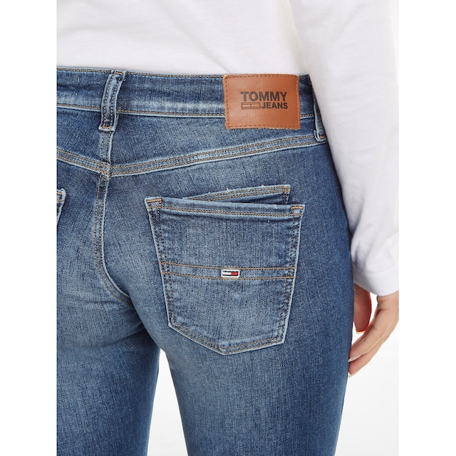 Tommy Jeans Skinny-fit-Jeans »SCARLETT LR SKN ANK AG1235«, mit modischen  Labelapplikationen online bestellen | BAUR