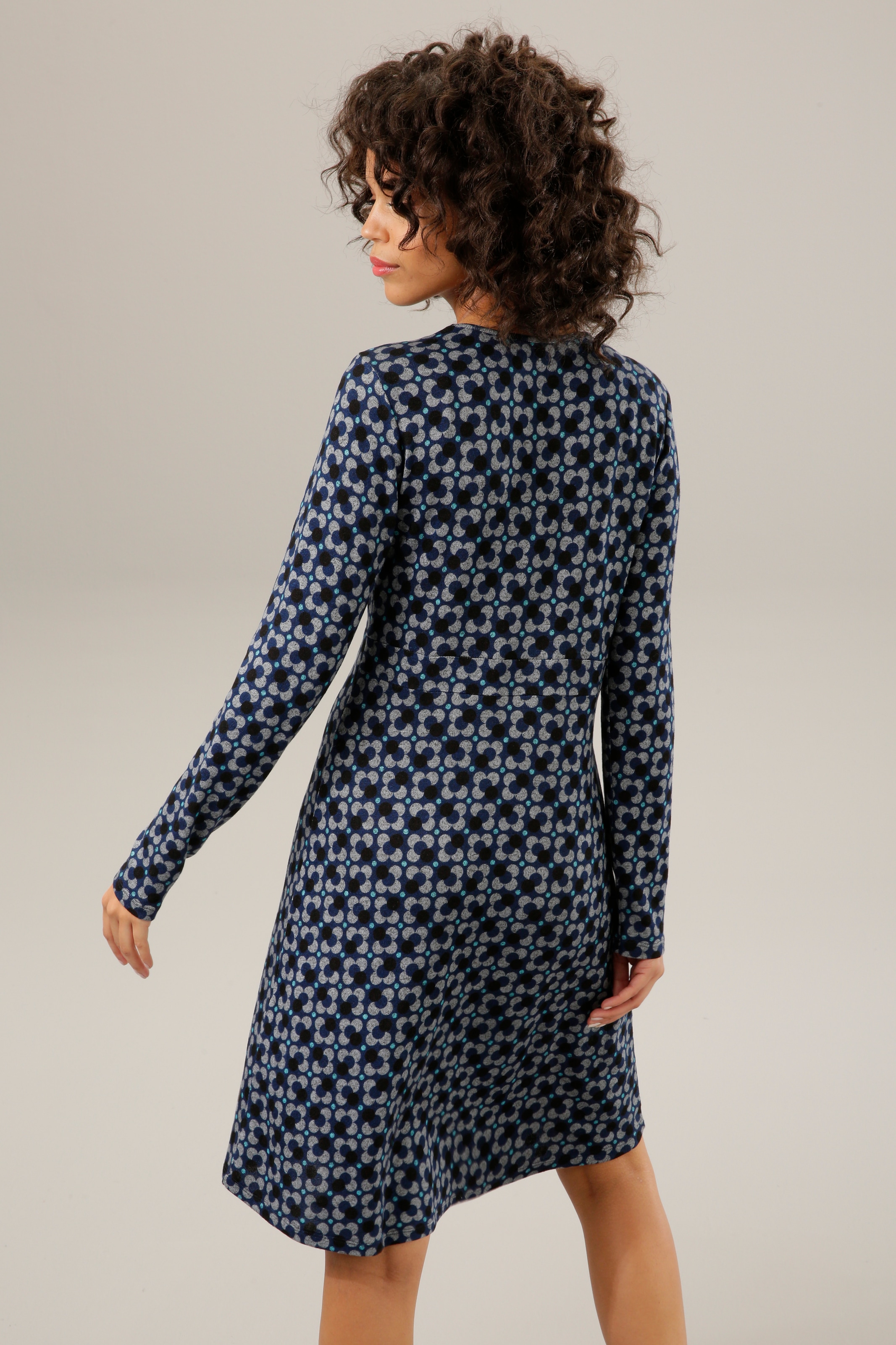 BAUR Jerseykleid, - NEUE in kaufen für mit CASUAL Wickeloptik Aniston V-Ausschnitt KOLLEKTION |