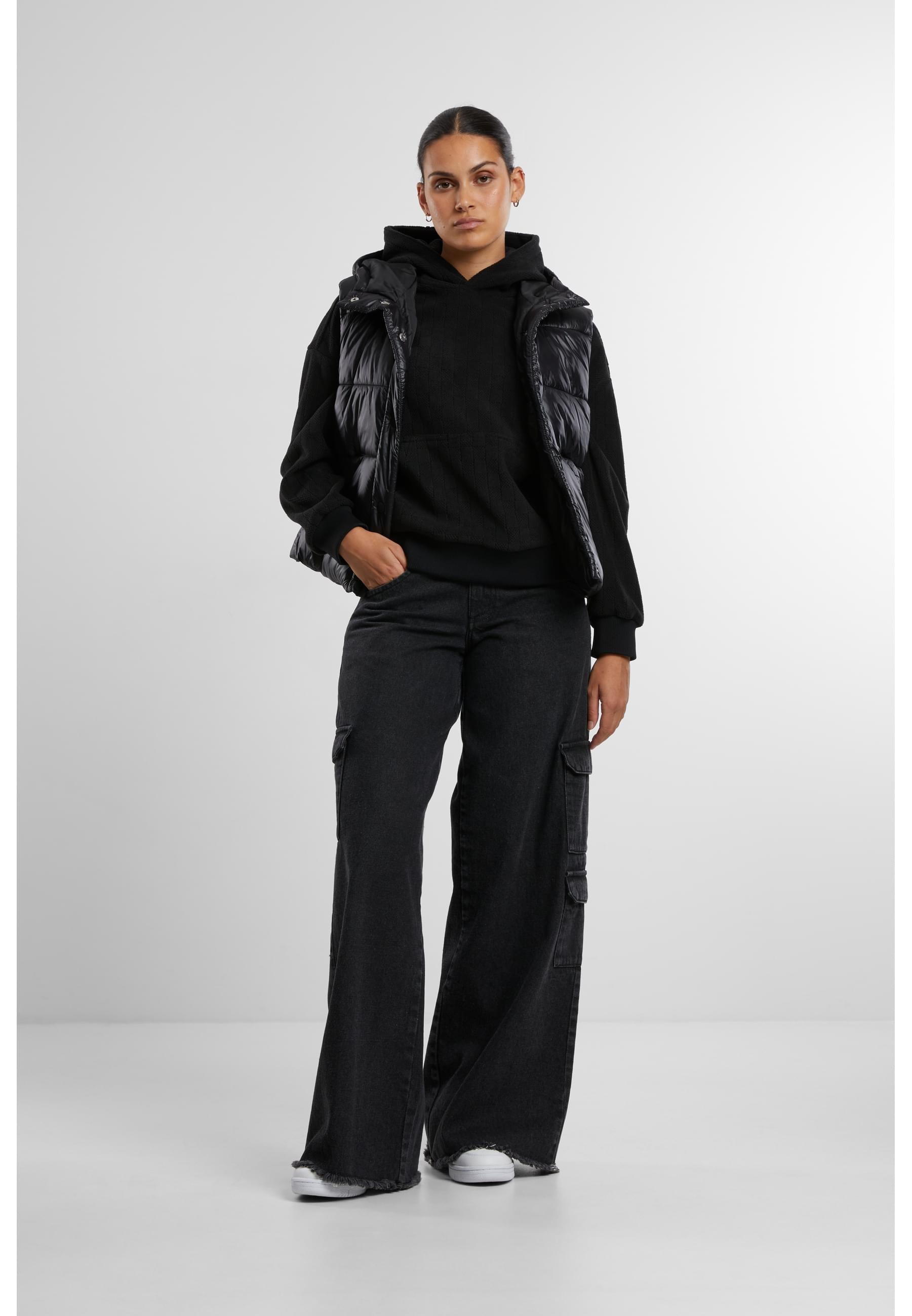 URBAN CLASSICS Kapuzenpullover »Urban Classics Ladies Jacquard Velvet Oversized Hoodie«, (1 tlg.)