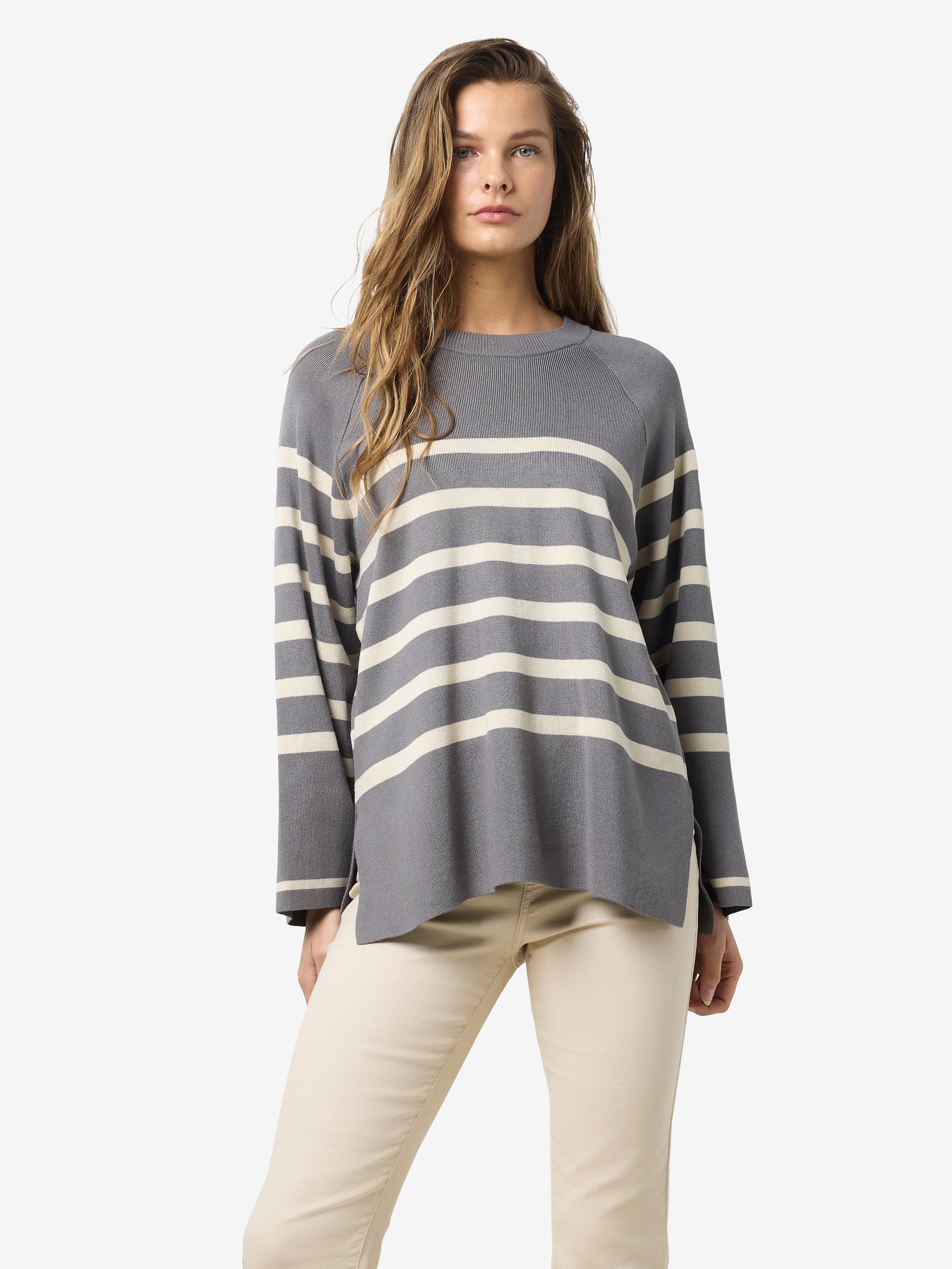 Noisy may Rundhalspullover »NMFIFI L/S O-NECK TUNIC KNIT FWD NOOS« mit All-over-Streifenmuster, Loose Fit