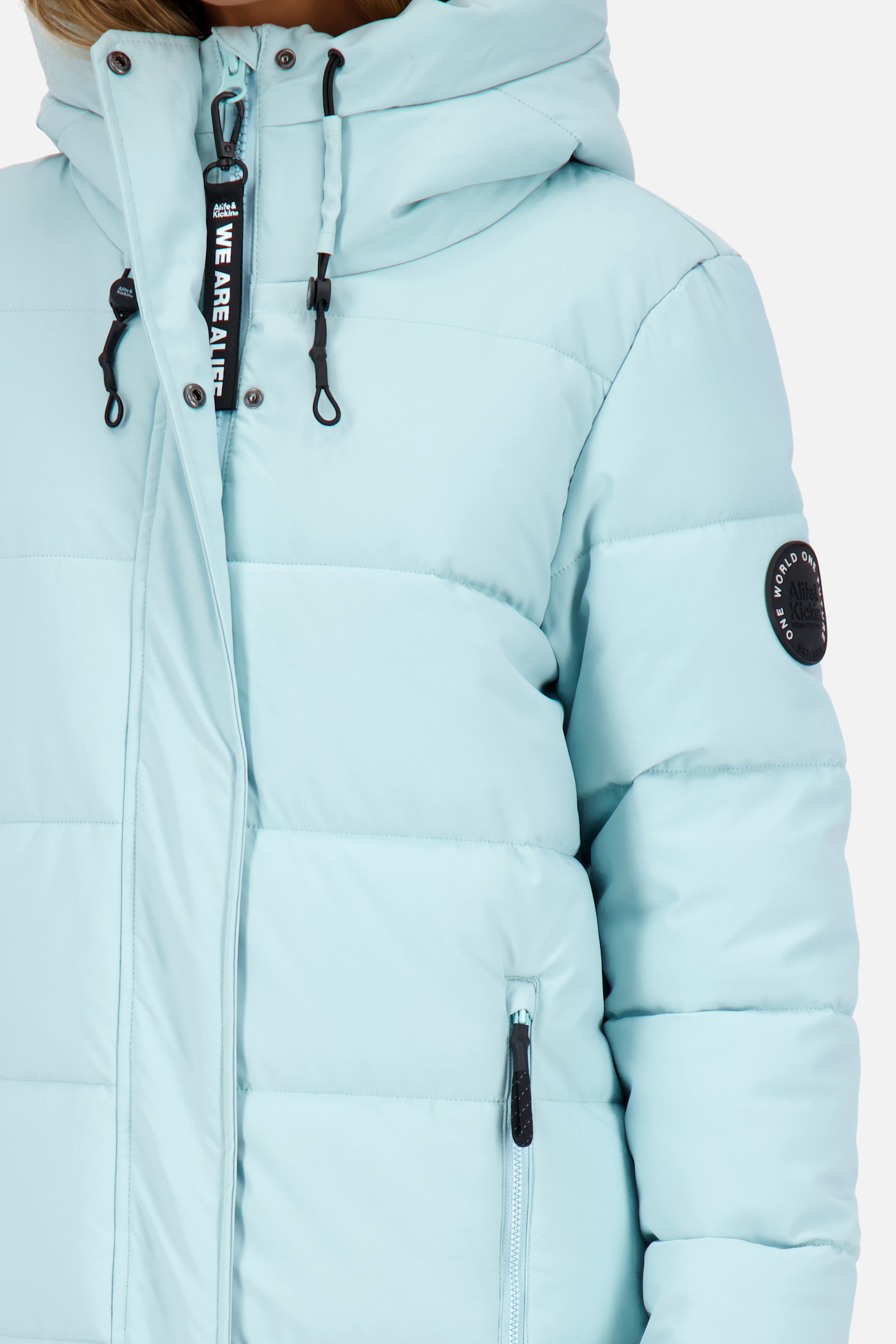 Alife & Kickin Steppjacke »Damen KatiaAK A«, mit Kapuze, Langer Wintermantel mit großer Kapuze und regulierbarer Beinfreiheit
