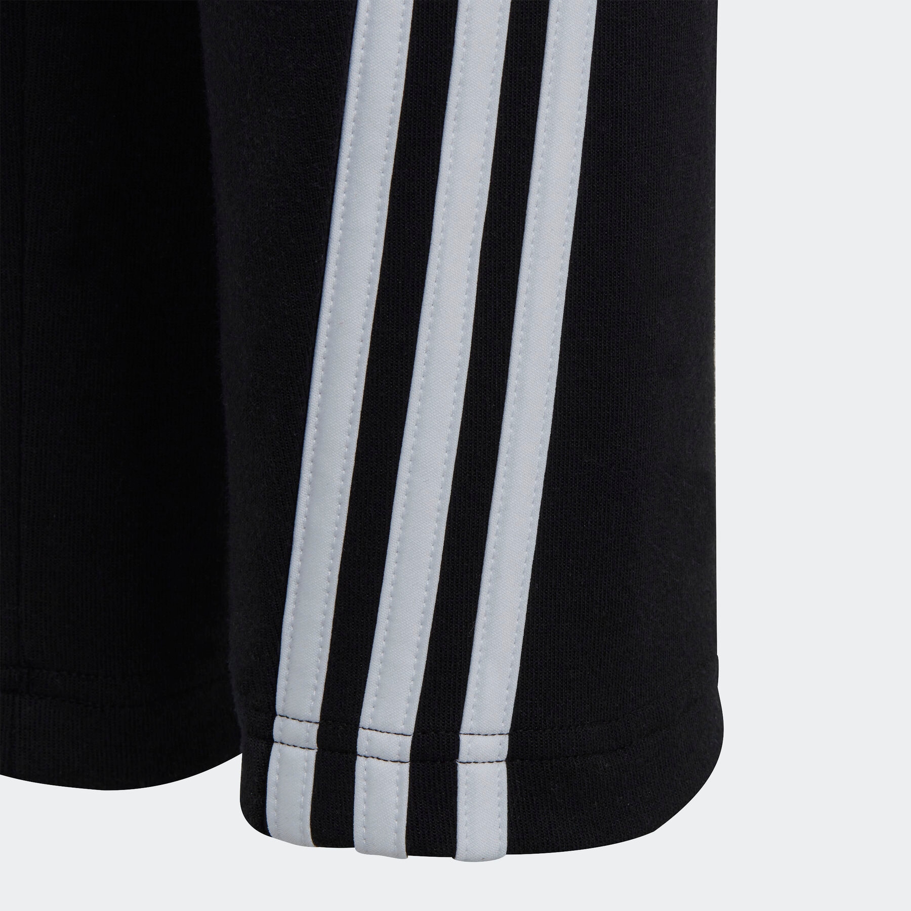 adidas Sportswear Sporthose »FUTURE ANKLELENGTH HOSE« 3STREIFEN ICONS BAUR bestellen 