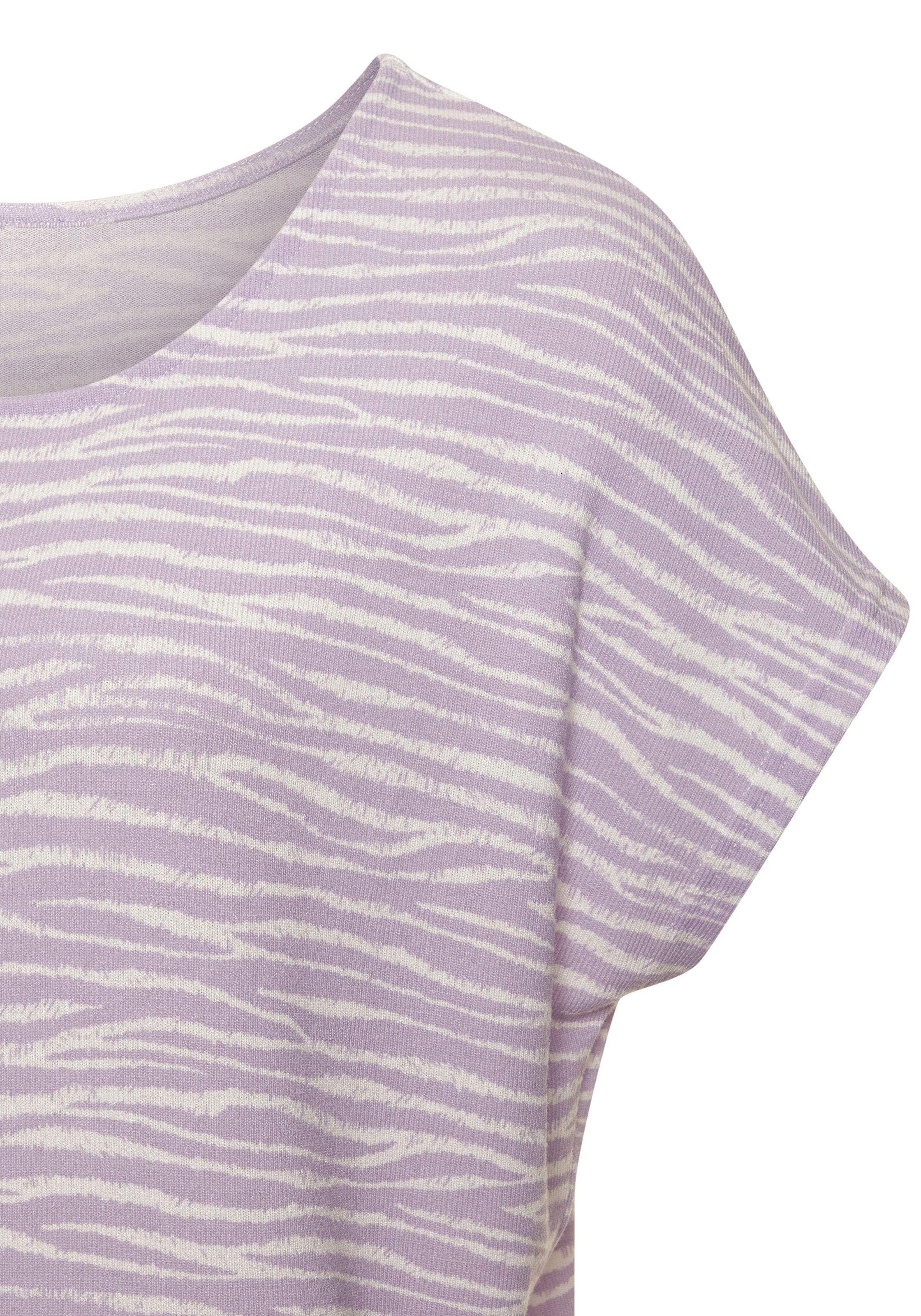 LASCANA Kurzarmshirt »mit modischem Zebra-Muster«, aus weichem Viskose-Strick