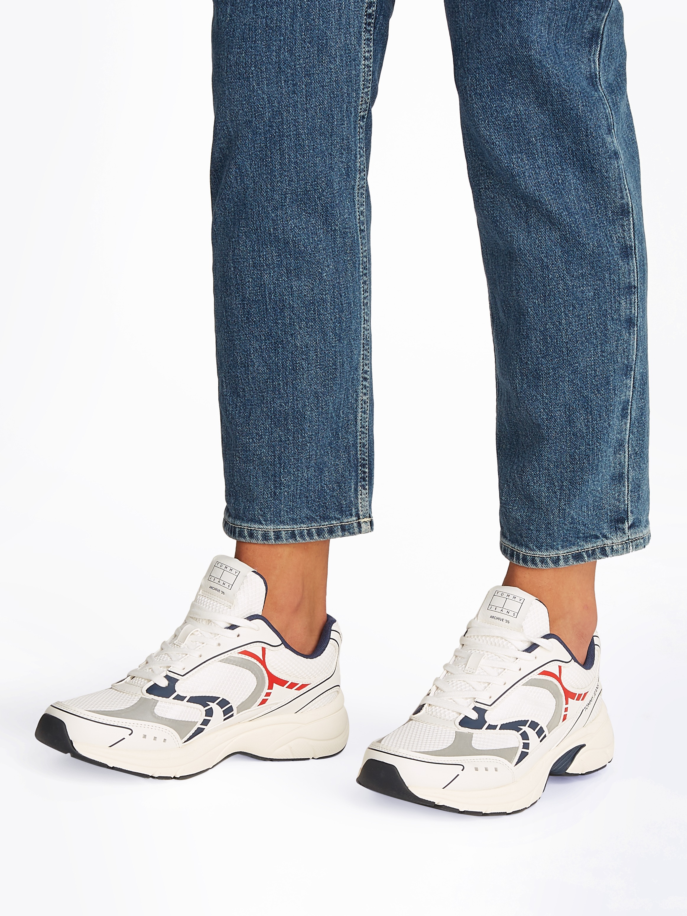 Tommy Jeans Sneaker "ARCHIVE25", Freizeitschuh, Halbschuh, Schnürschuh mit günstig online kaufen