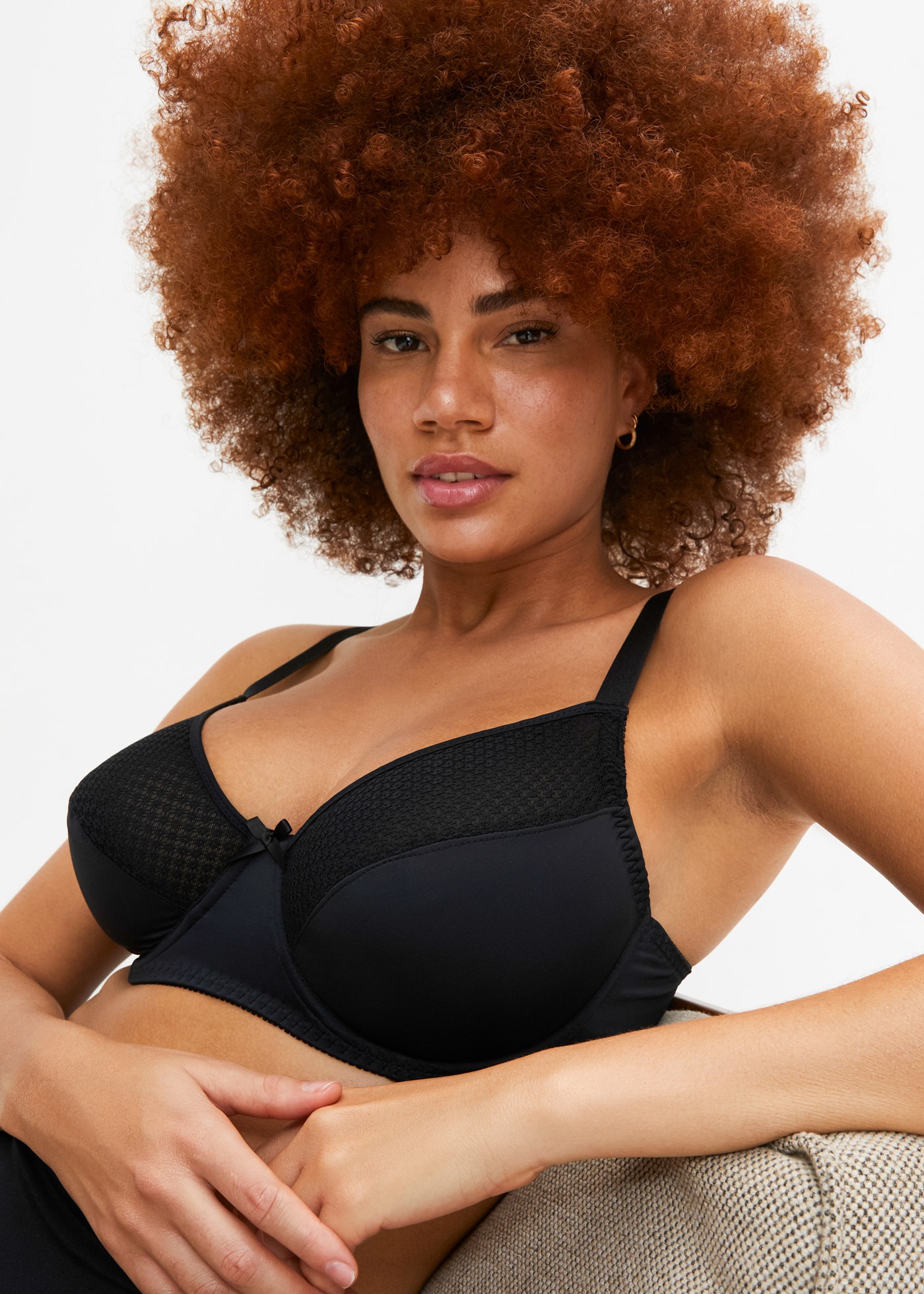 bonprix Minimizer-BH »Minimizer-BH mit Mesh« mit elastischem Anteil, minimierende Passform, mit graphischem Mesh