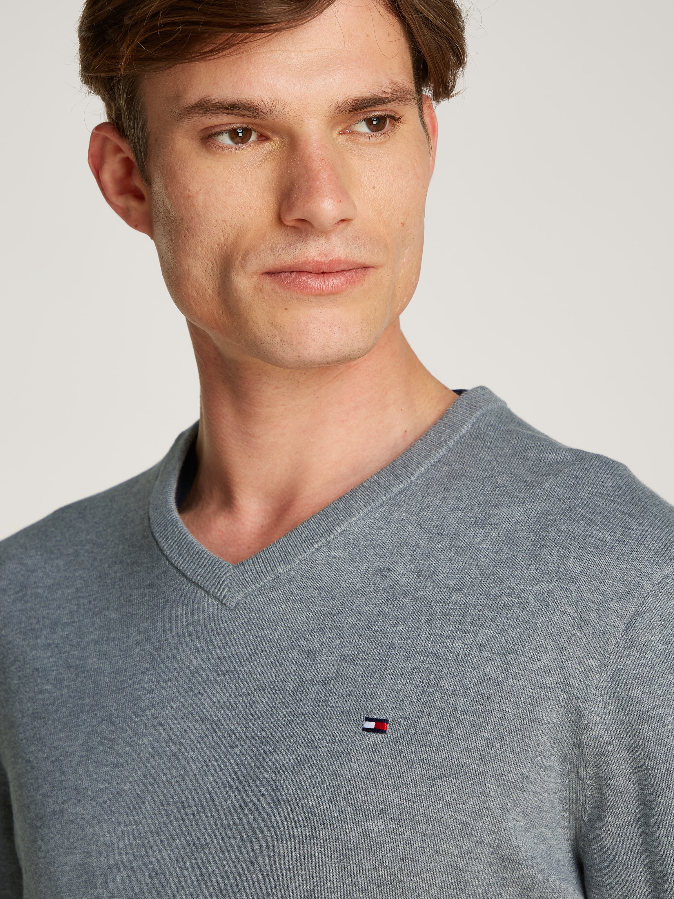 Tommy Hilfiger Strickpullover »ESSENTIAL COTTON V NECK«