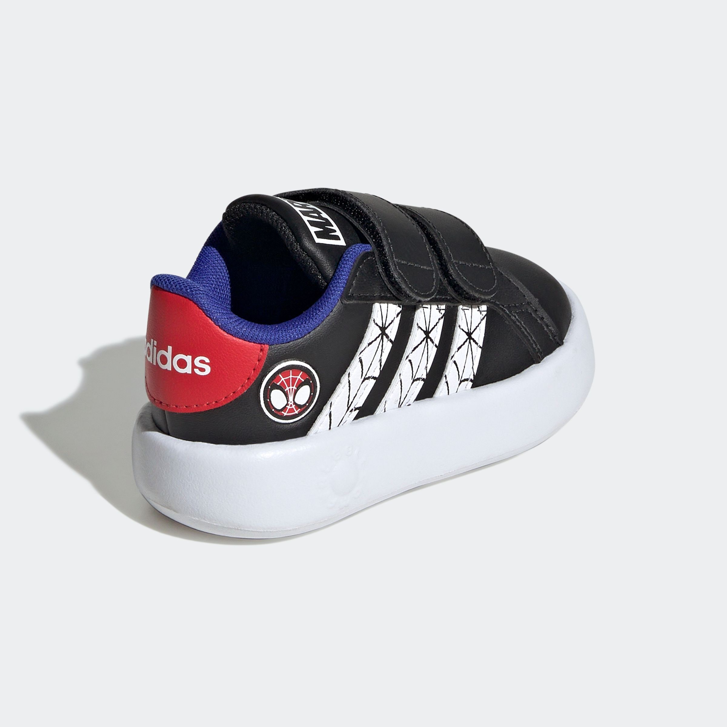 adidas Sportswear Klettschuh »ADIDAS MARVEL SPIDER-MAN KIDS GRAND COURT SCHUH«, Design auf den Spuren des adidas Superstar, für Kinder