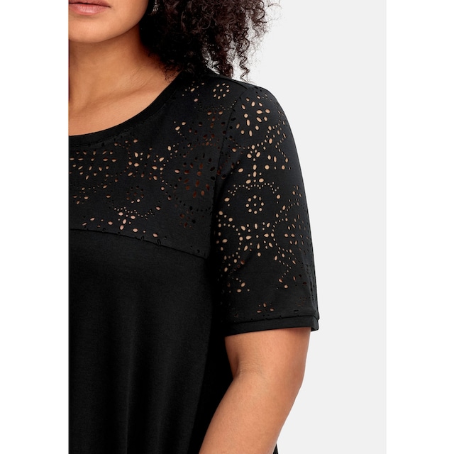 Sheego Longshirt »Große Größen«, mit Lasercut-Muster, in A-Linie online  kaufen | BAUR