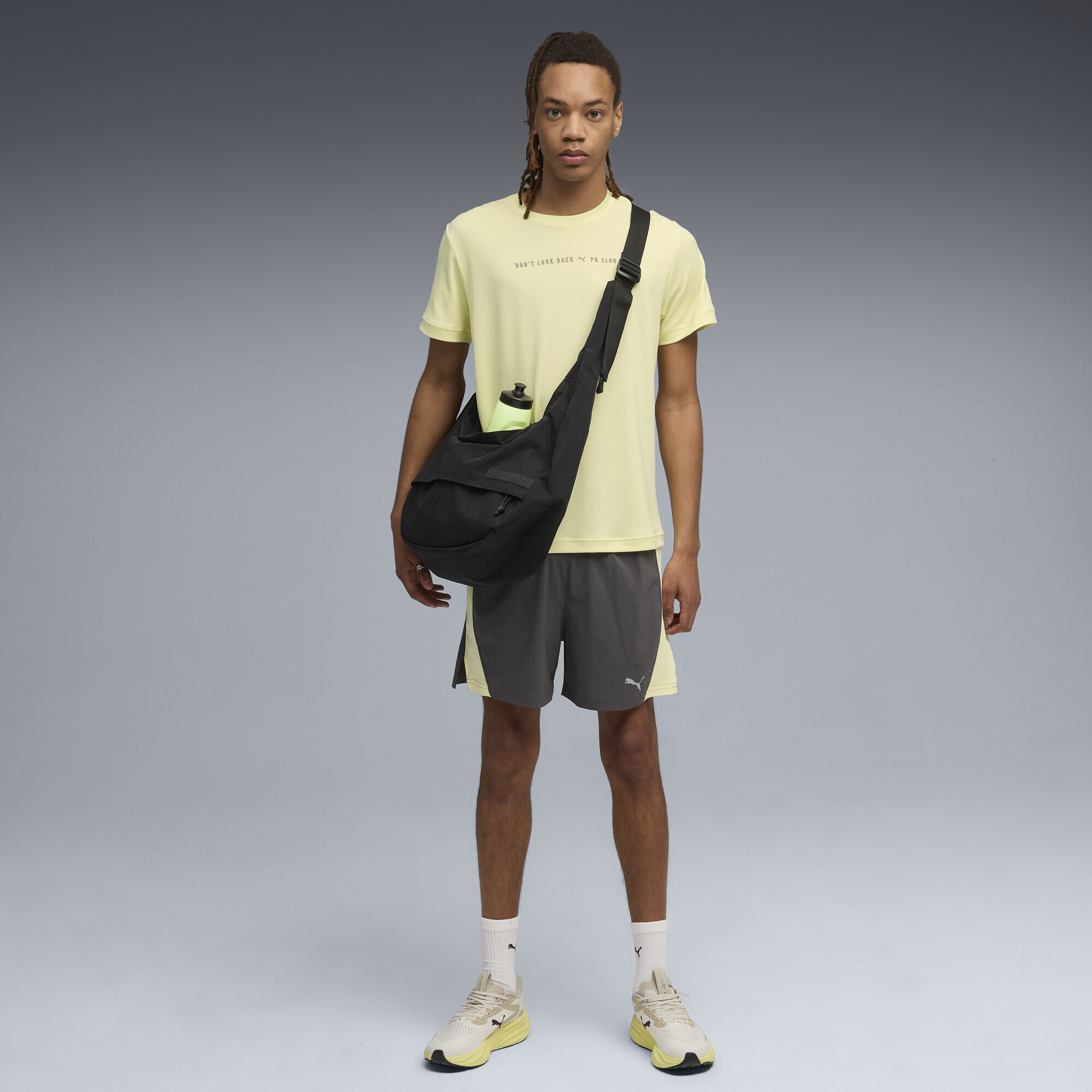 PUMA Trainingsshirt »RUN CLUB Graphic T-Shirt Herren«