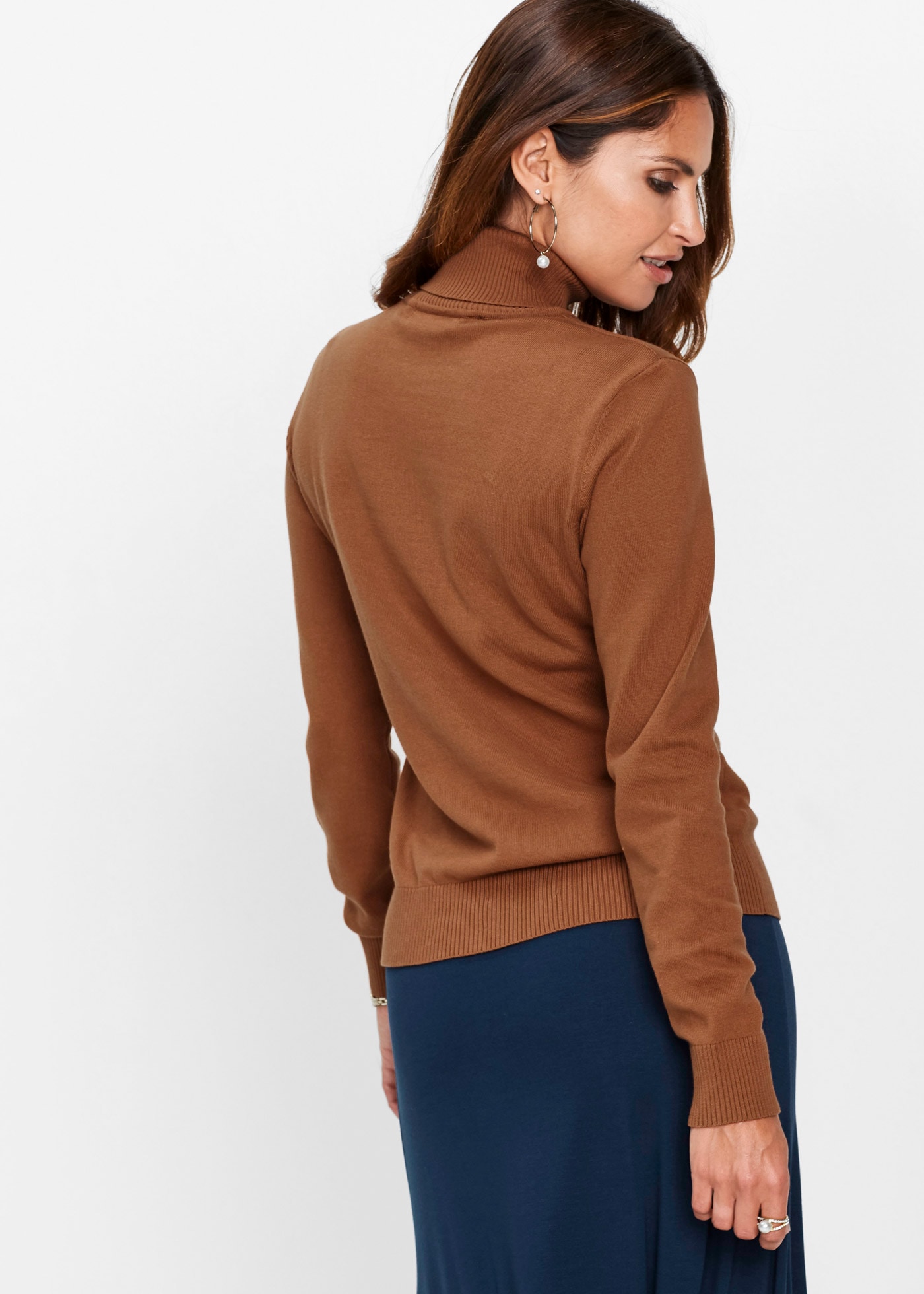 bonprix Rollkragenpullover »Rollkragenpullover« aus Feinstrick, mit hohem Baumwoll-Anteil, figurbetont, hüftbedeckend