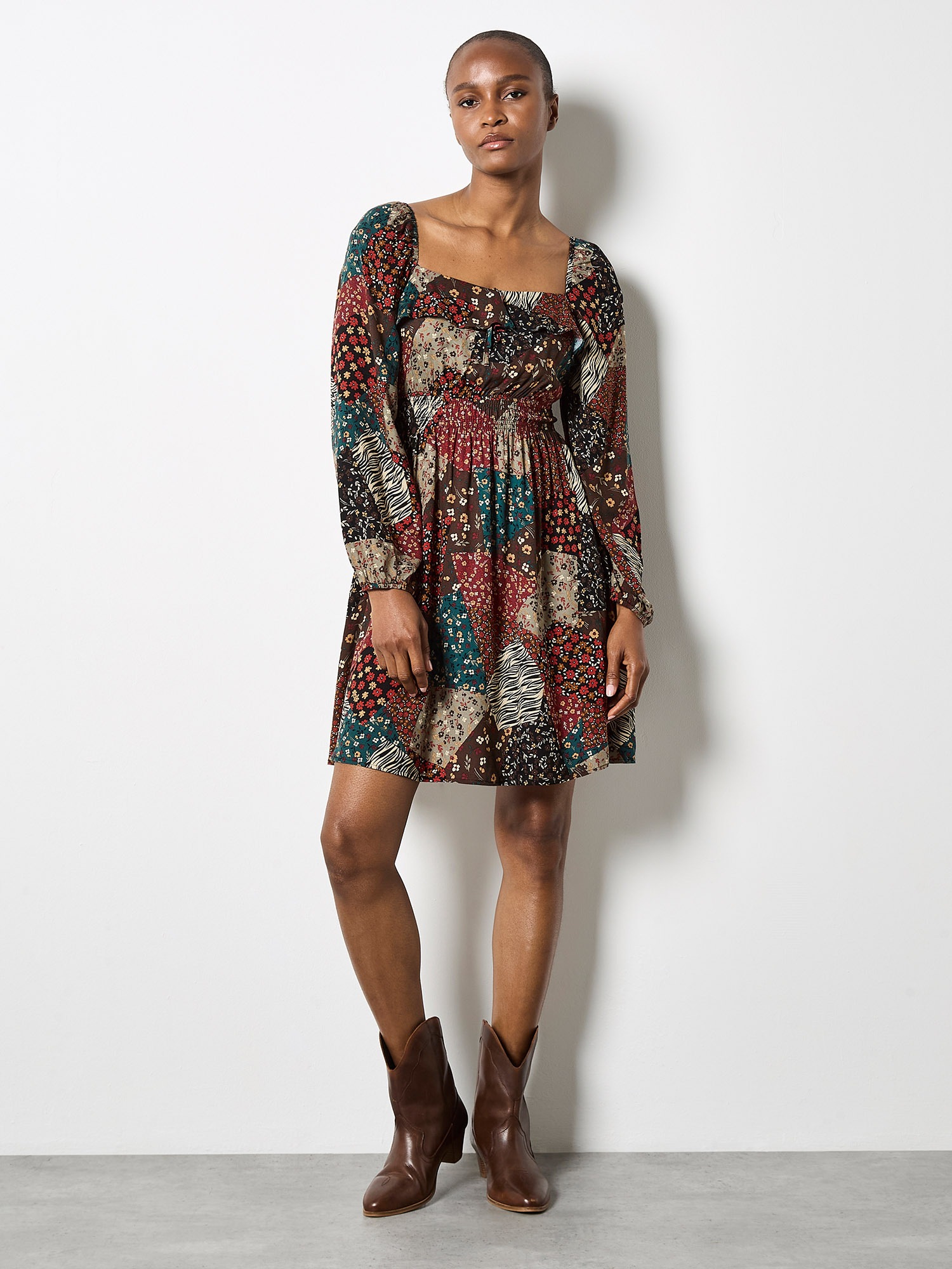 Apricot 2-in-1-Kleid »Patchworkkleid« mit Smokdetails und Ballonärmel
