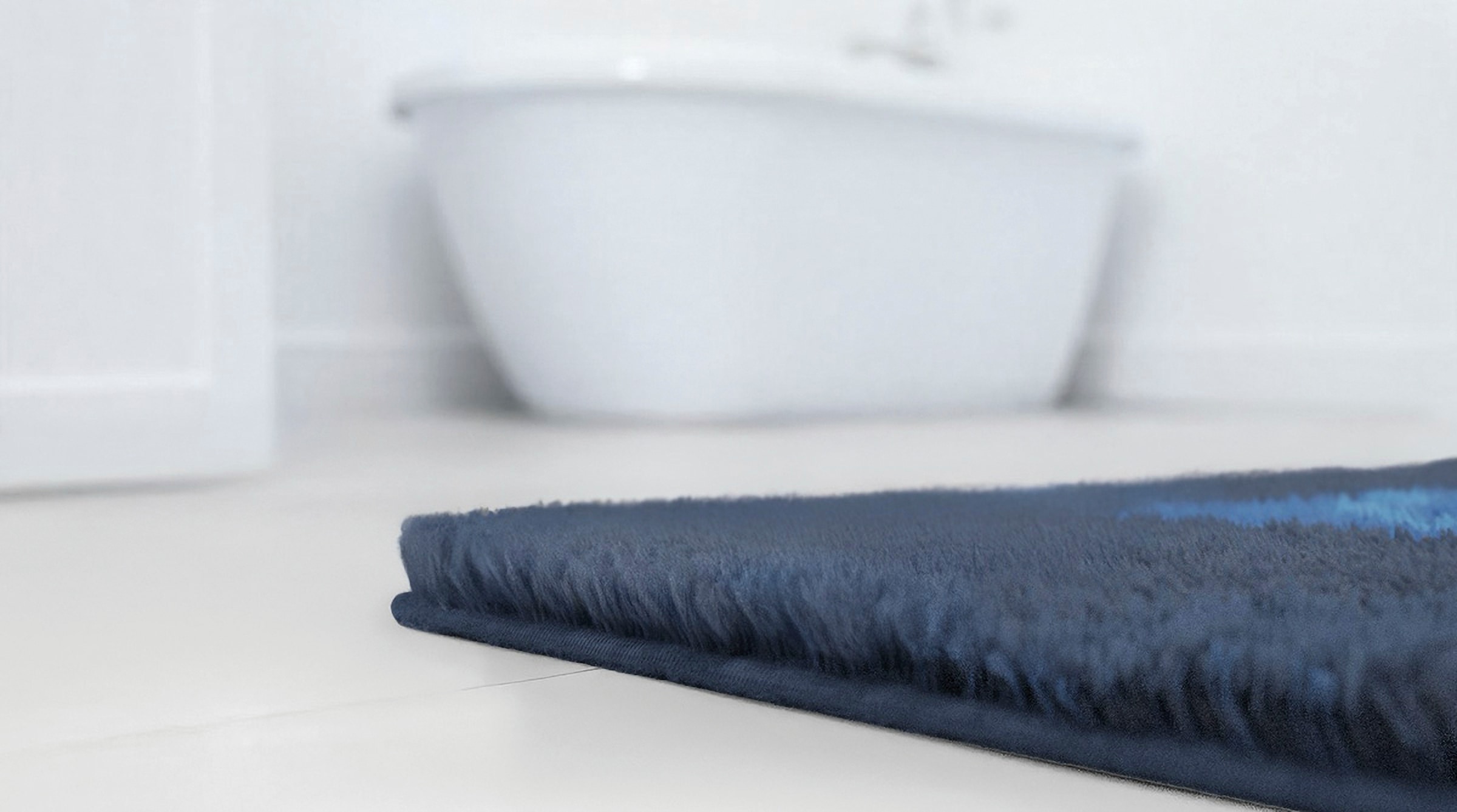 Grund Badematte »Greta«, rutschhemmend beschichtet, schnell trocknend, 5 Jahre GRUND Garantie, Made in Europe, sehr weicher Flor