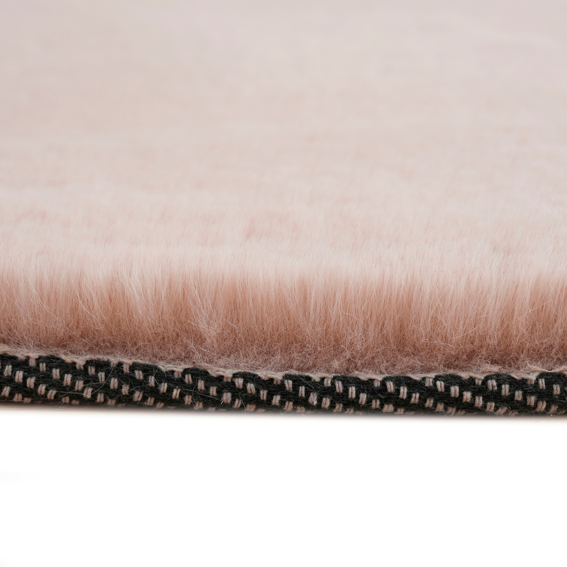 Bruno Banani Hochflor-Teppich »Rabbit 2 Bean, Kunstfell Teppich, Modern, besondere Form«, U-förmig, 25 mm Höhe, Kaninchenfell-Haptik, Microfaser, Wohnzimmer, Schlafzimmer, Esszimmer