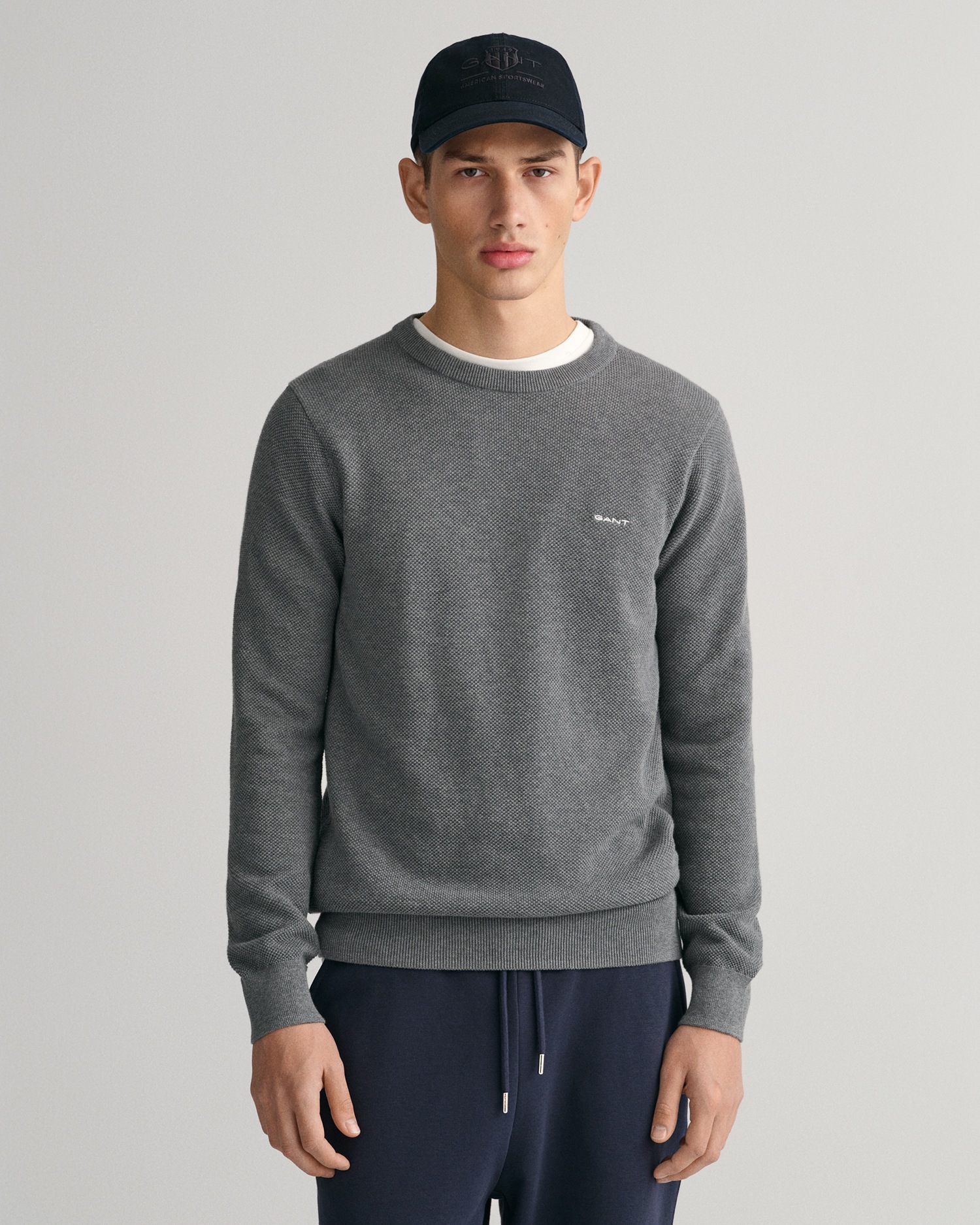 Gant Rundhalspullover "COTTON PIQUE C-NECK", mit Logostickerei auf der Brus günstig online kaufen