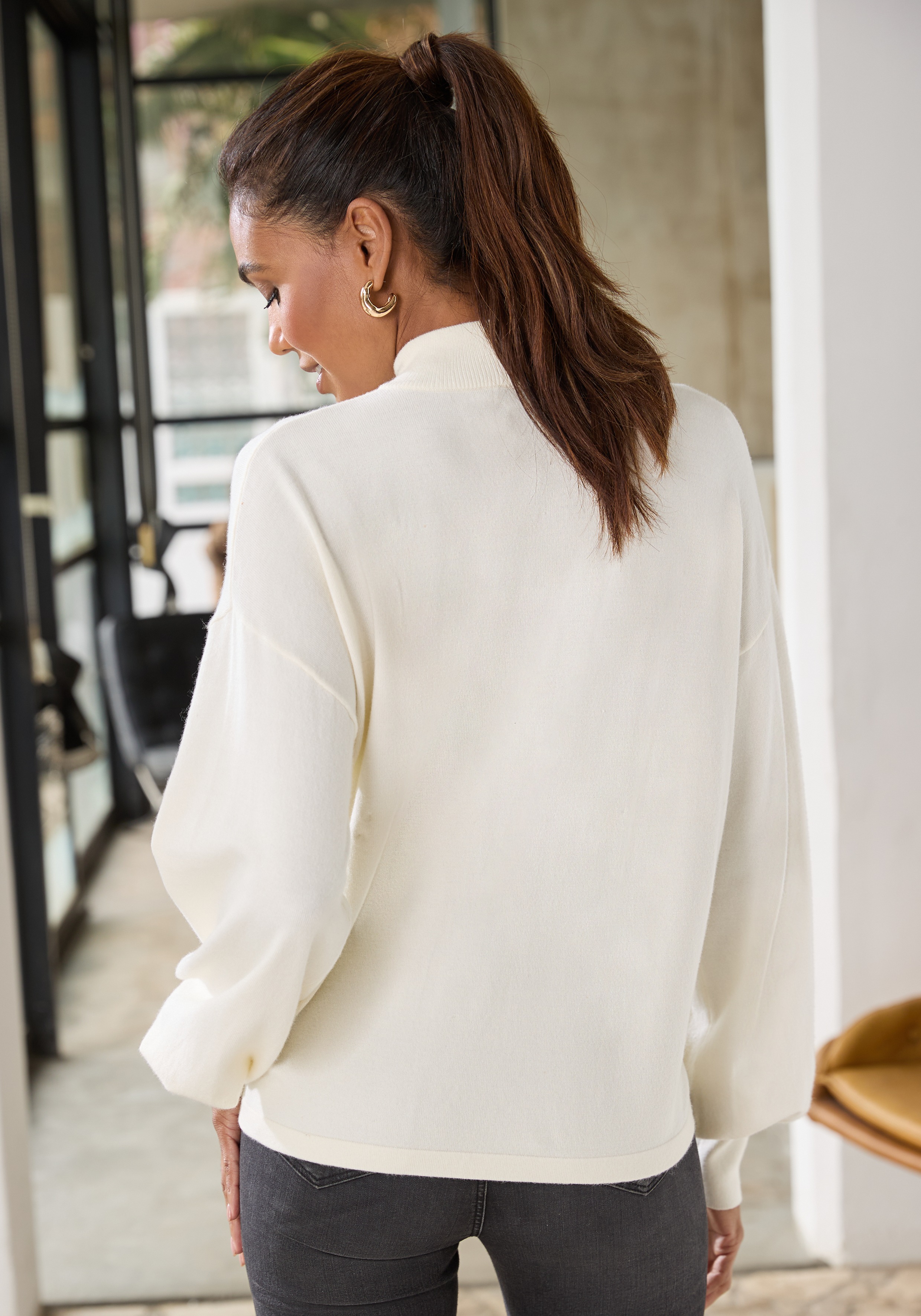 Thumbnail - LASCANA Strickpullover, mit kleinem Stehkragen, Feinstrickpullover, casual-chic
