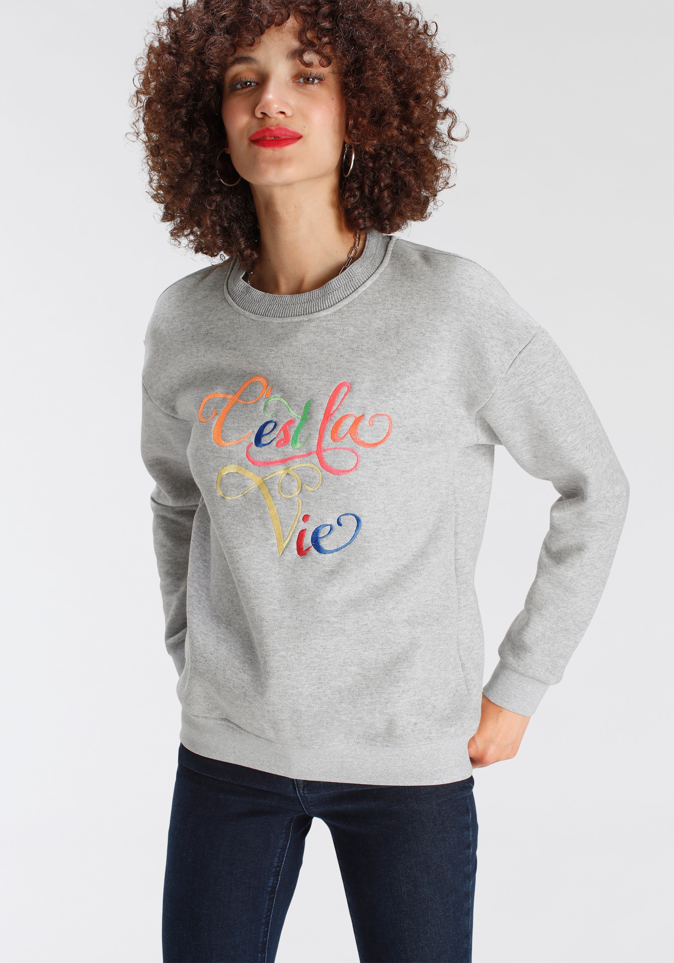 AJC Sweater, mit Statement Stickerei