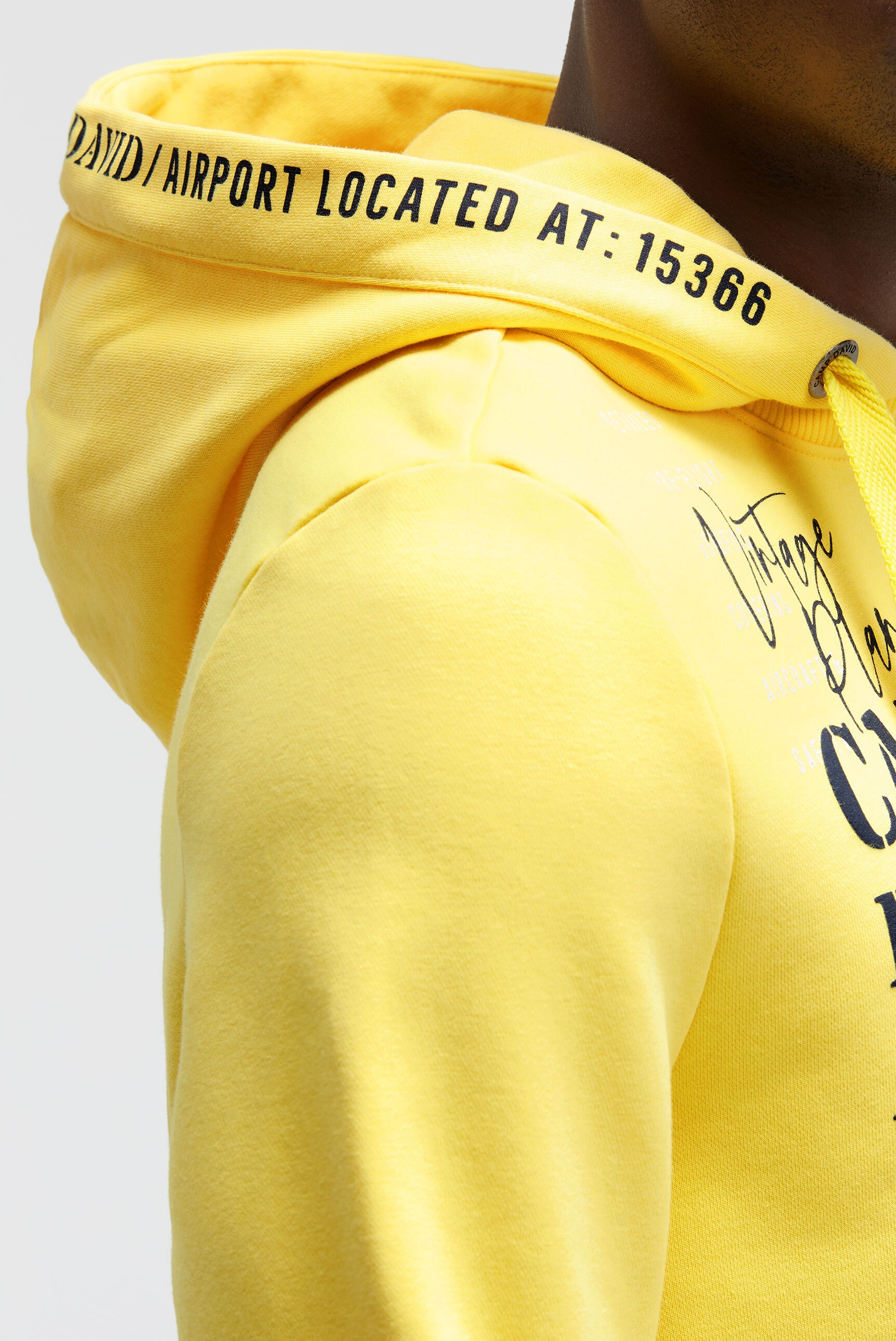 CAMP DAVID Kapuzensweatshirt , mit Kontrastnähten
