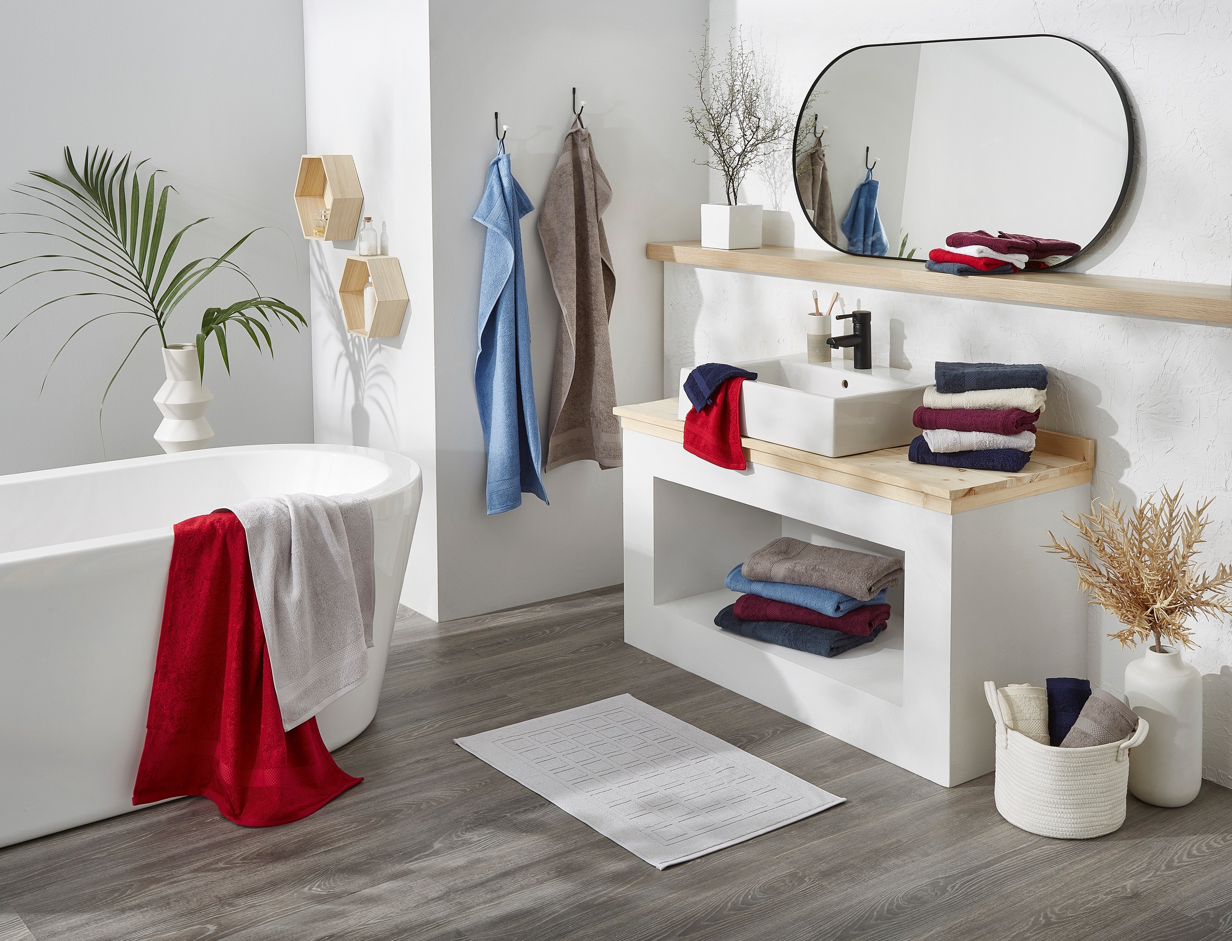 Thumbnail - Dyckhoff Badematte "Planet" Höhe 3 mm beidseitig nutzbar  fußbodenheizungsgeeignet Baumwolle, 2er Set Hotelmatte