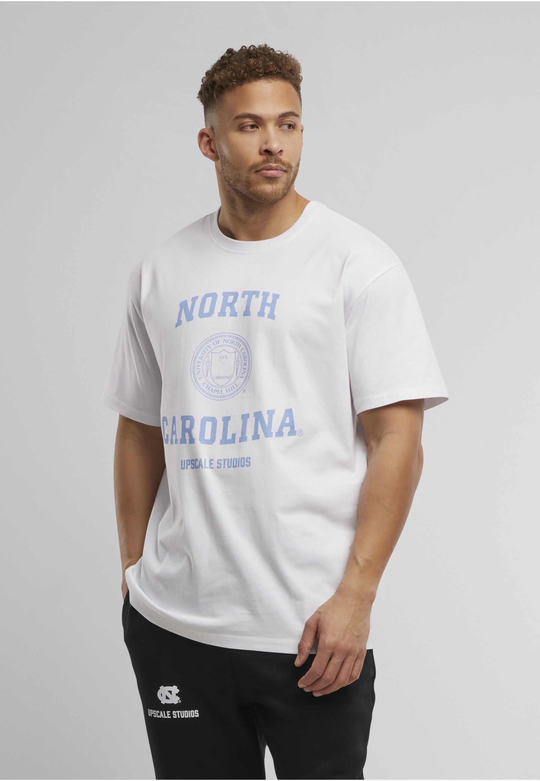 Upscale by Mister Tee T-Shirt »Upscale by Mister Tee North Carolina Oversize Tee« 1 Stk.
