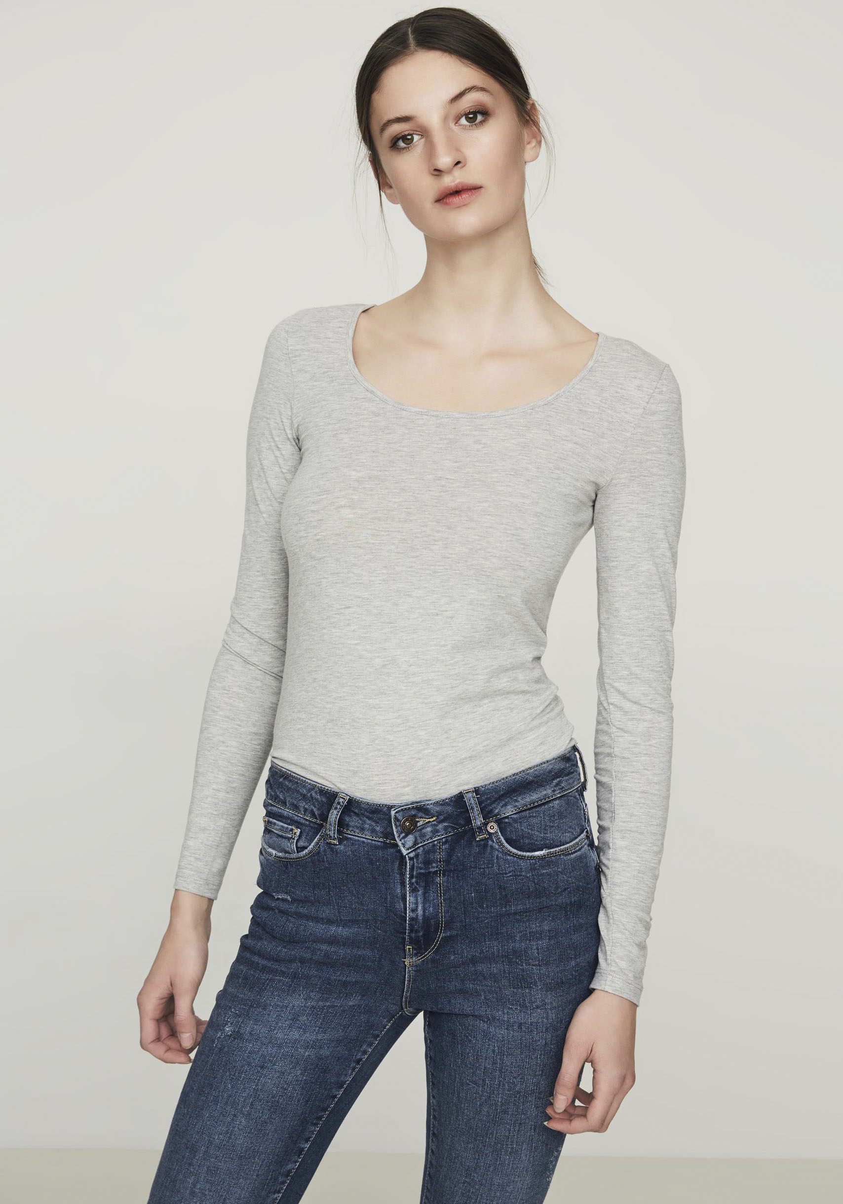 Vero Moda "VMMAXI MY LS SOFT LONG U-NECK NOOS" Baumwollmischung, regular fit