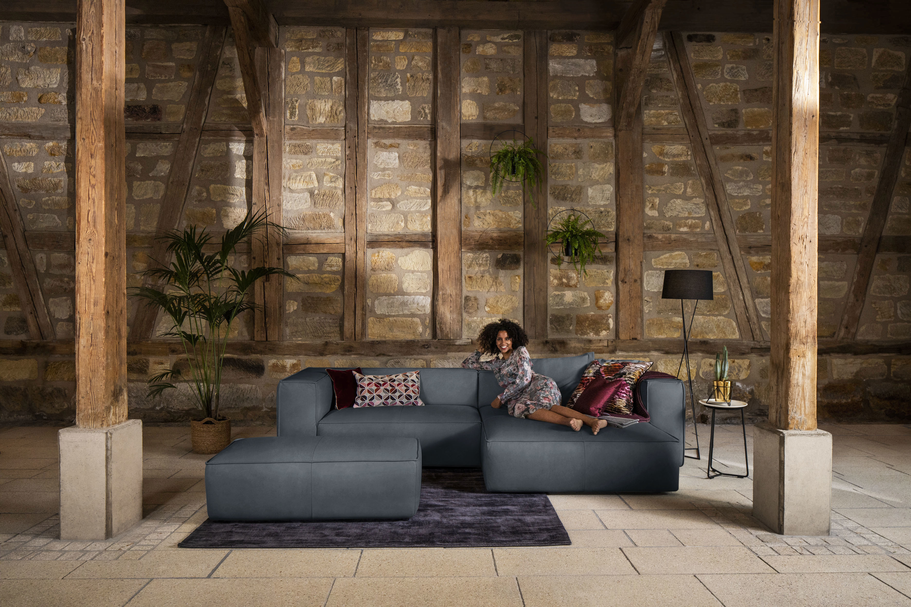 W.SCHILLIG Ecksofa "around-the-block Mega-Sofa & Hocker, viel Platz, Breite 300cm, L-Form" inklusive Hocker, mit eleganter Biese, mit Federkern