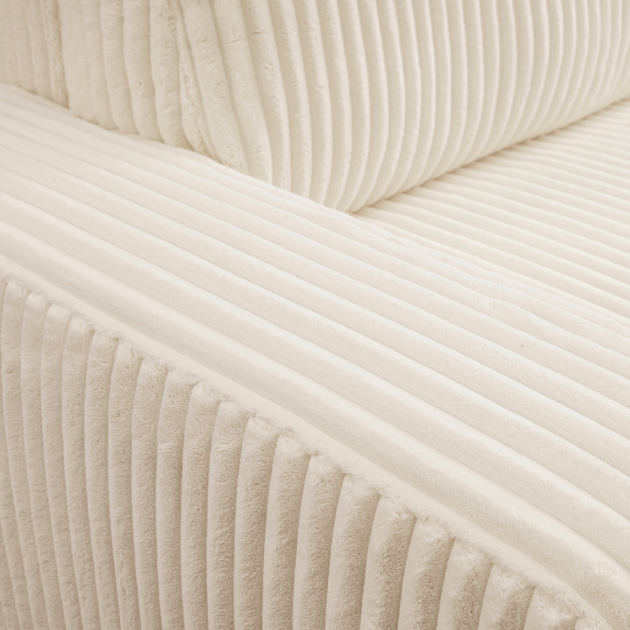 WERK2 Ecksofa »Rotterdam-L, kuschelweicher Cord oder Breitcord, L-Form, Breite 267 cm«, Design Ecksofa mit Schlaffunktion & Bettkasten, Breitcord, Creme
