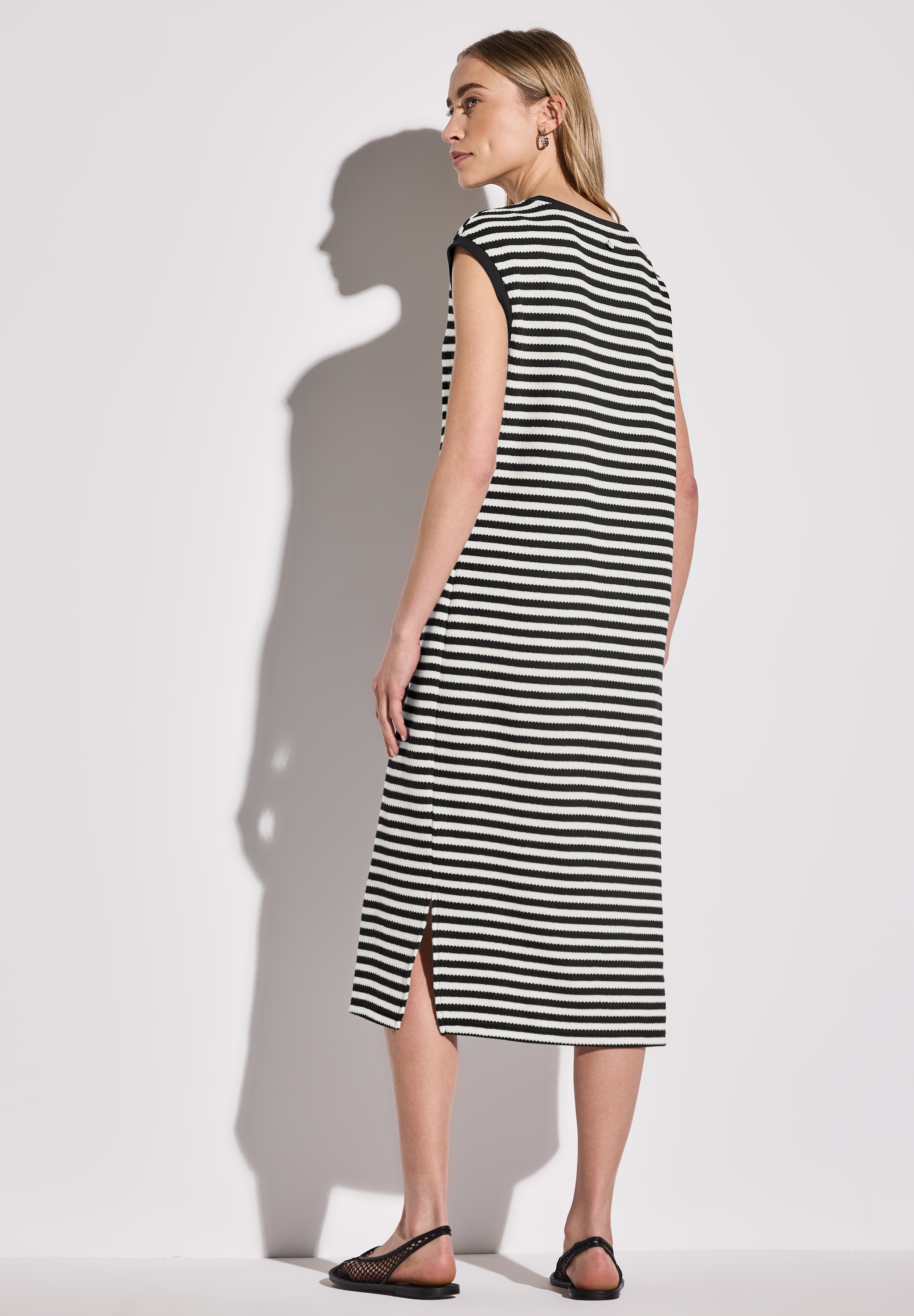 STREET ONE Midikleid, mit Streifenmuster