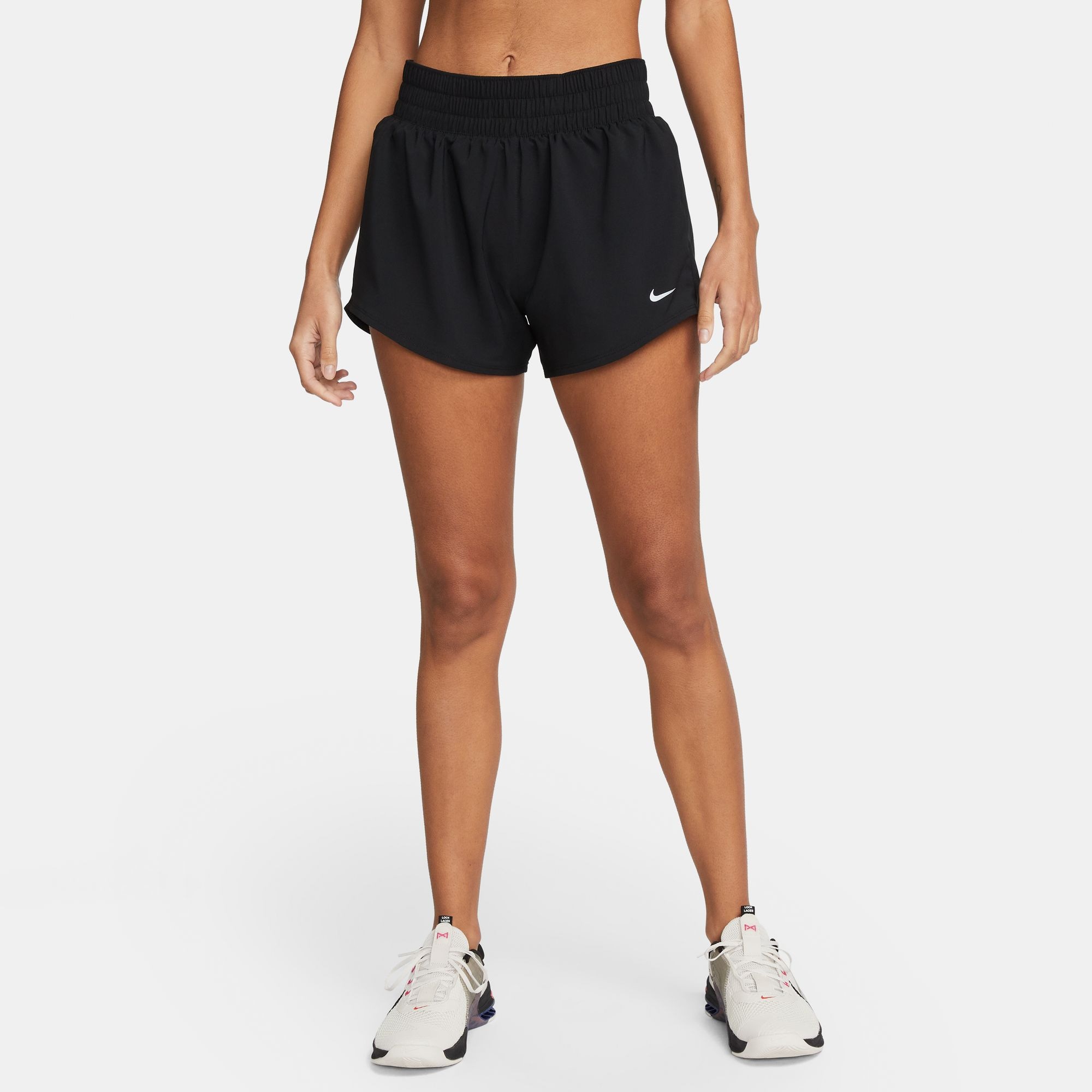 Nike Trainingsshorts "DRI-FIT ONE WOMENS MID-RISE BRIEF-LINED SHORTS"