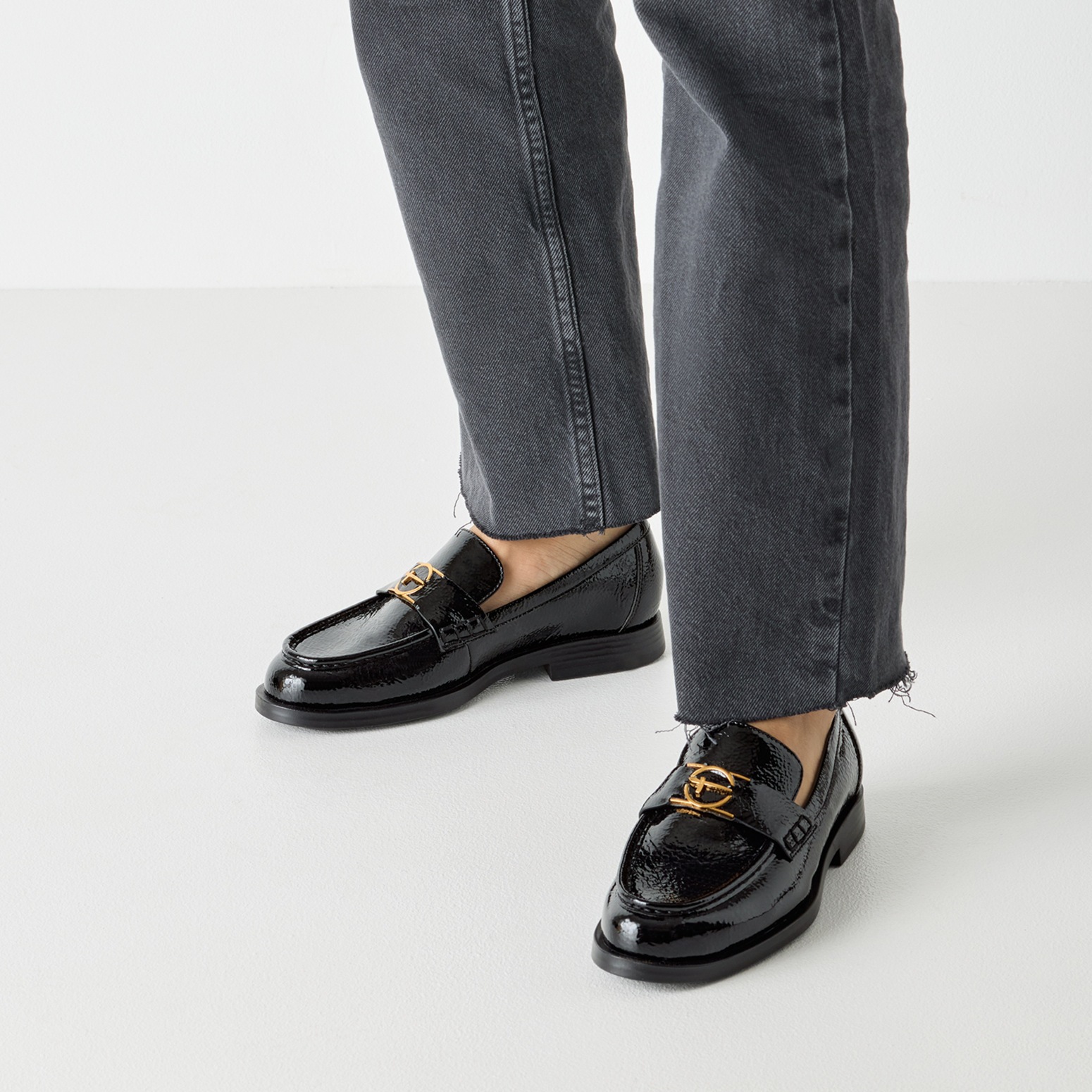 Tamaris Slipper, Blockabsatz, Loafer, Businessschuh in veganer Verarbeitung