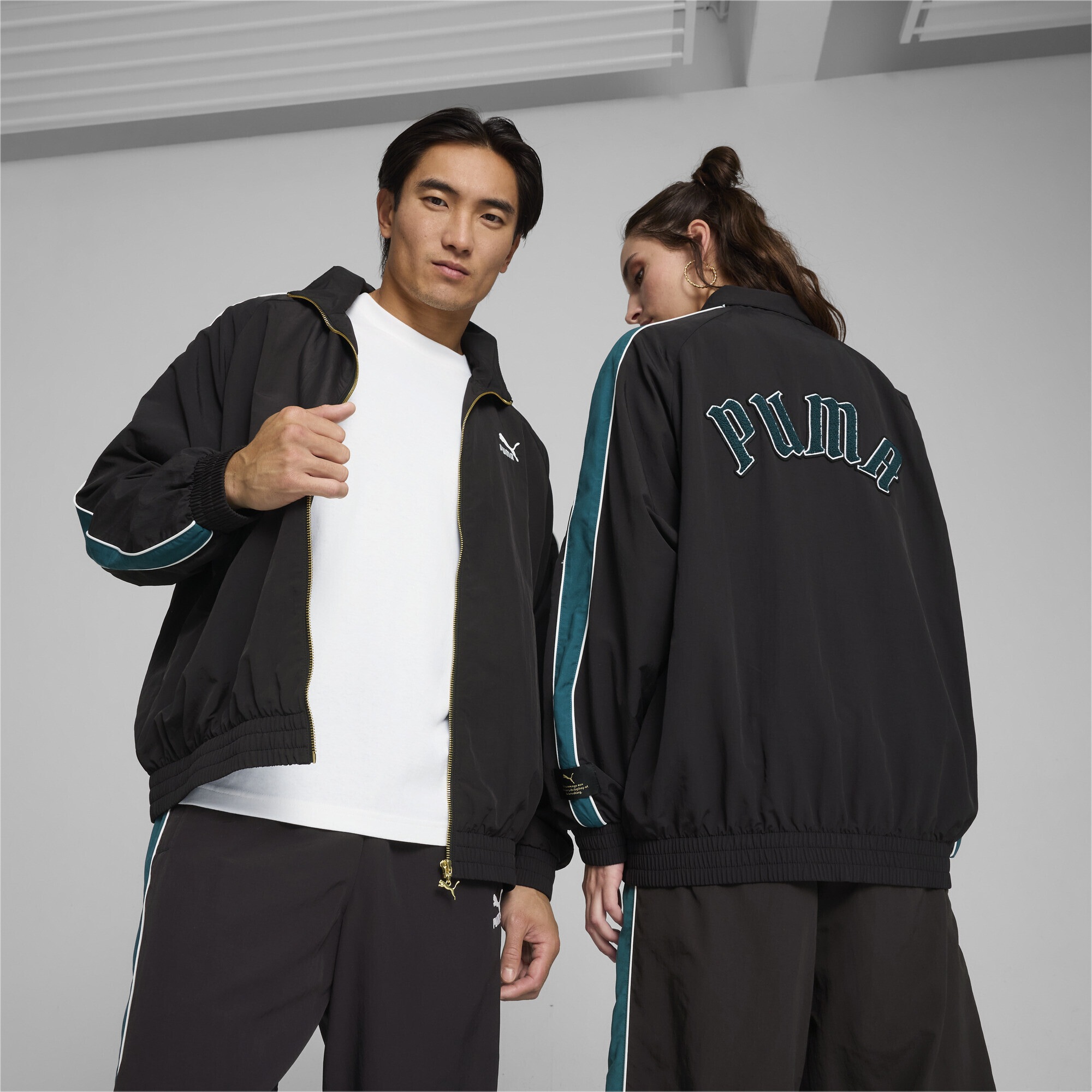 PUMA Sweatjacke »PLAY LOUD T7 Trainingsjacke Erwachsene«